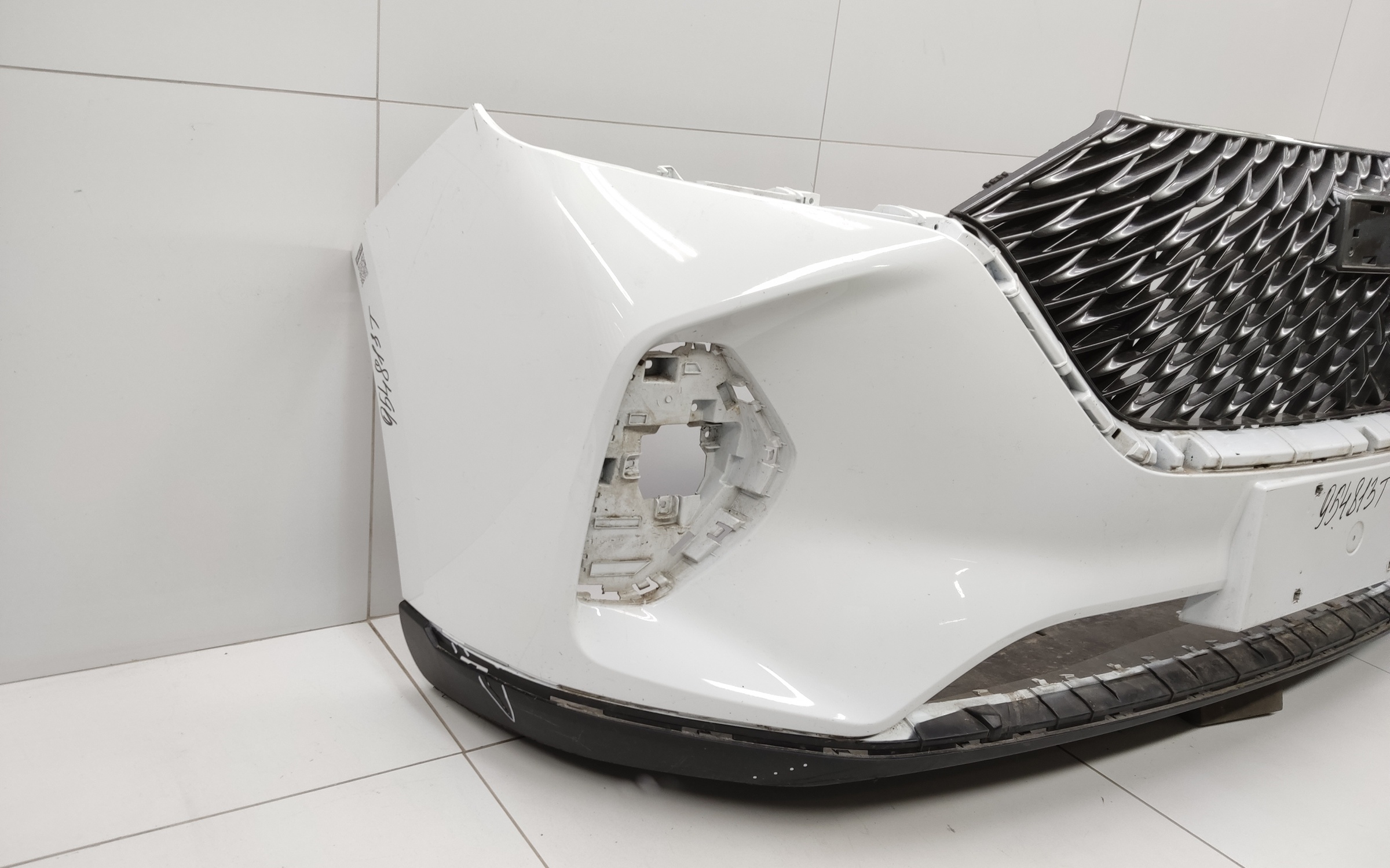 Бампер передний Haval M6 2