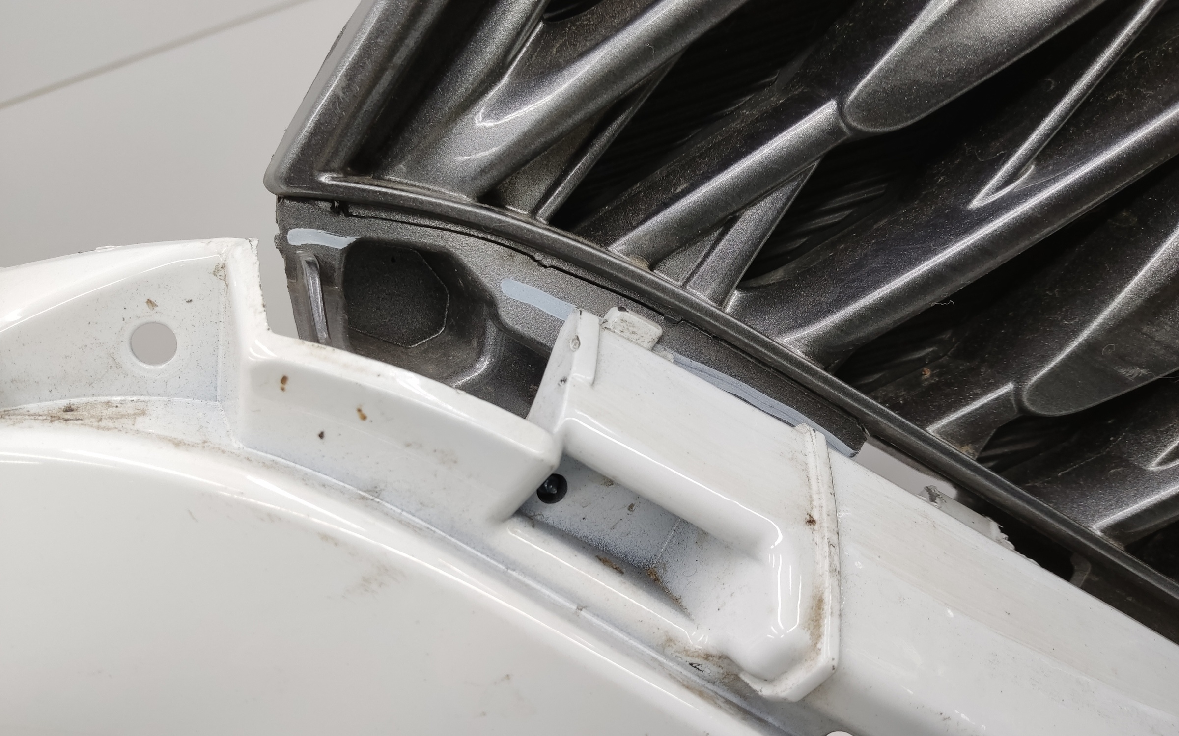 Бампер передний Haval M6 2