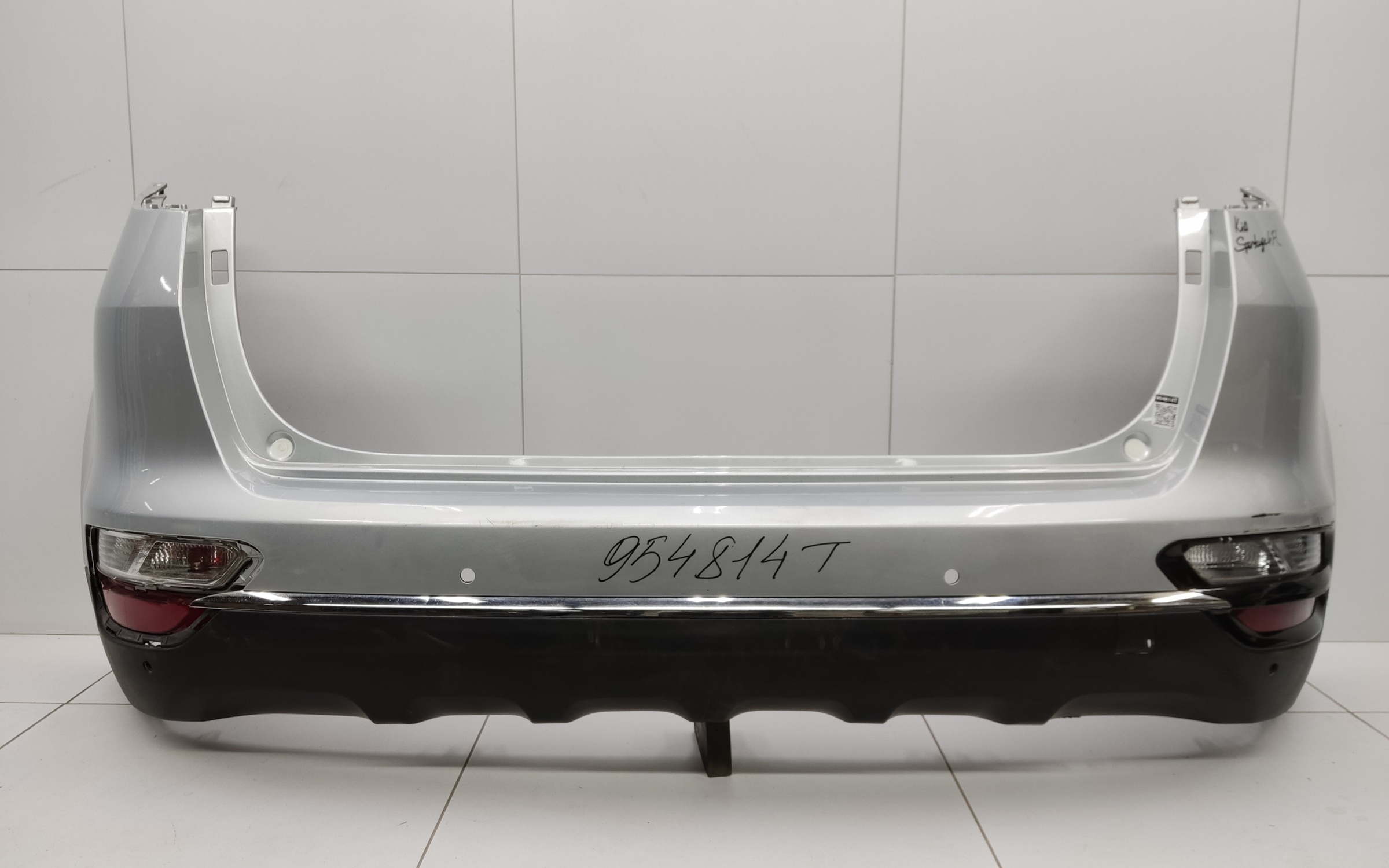 Бампер задний Kia Sportage 4 Restail