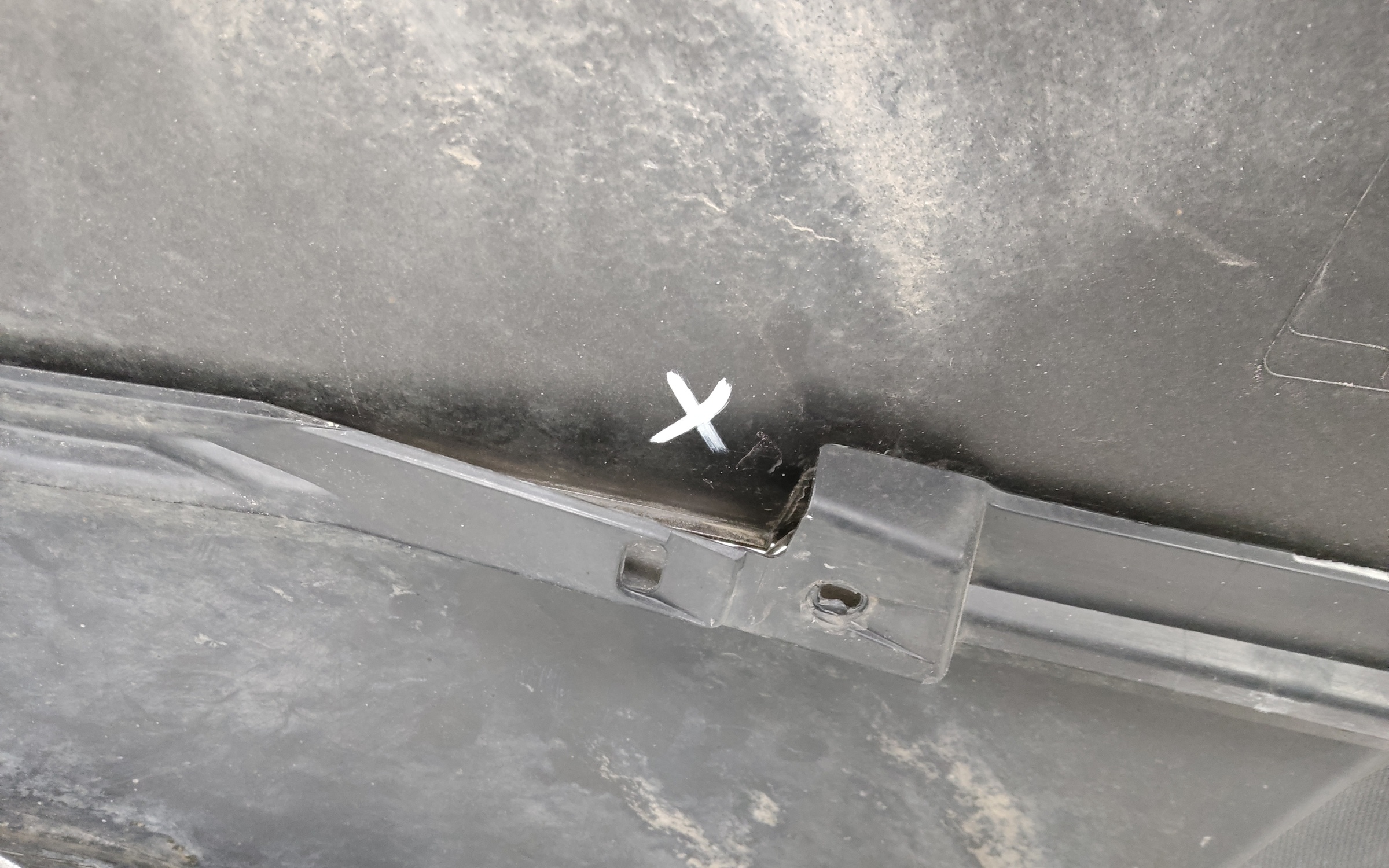 Бампер задний Lada Vesta Cross Restail