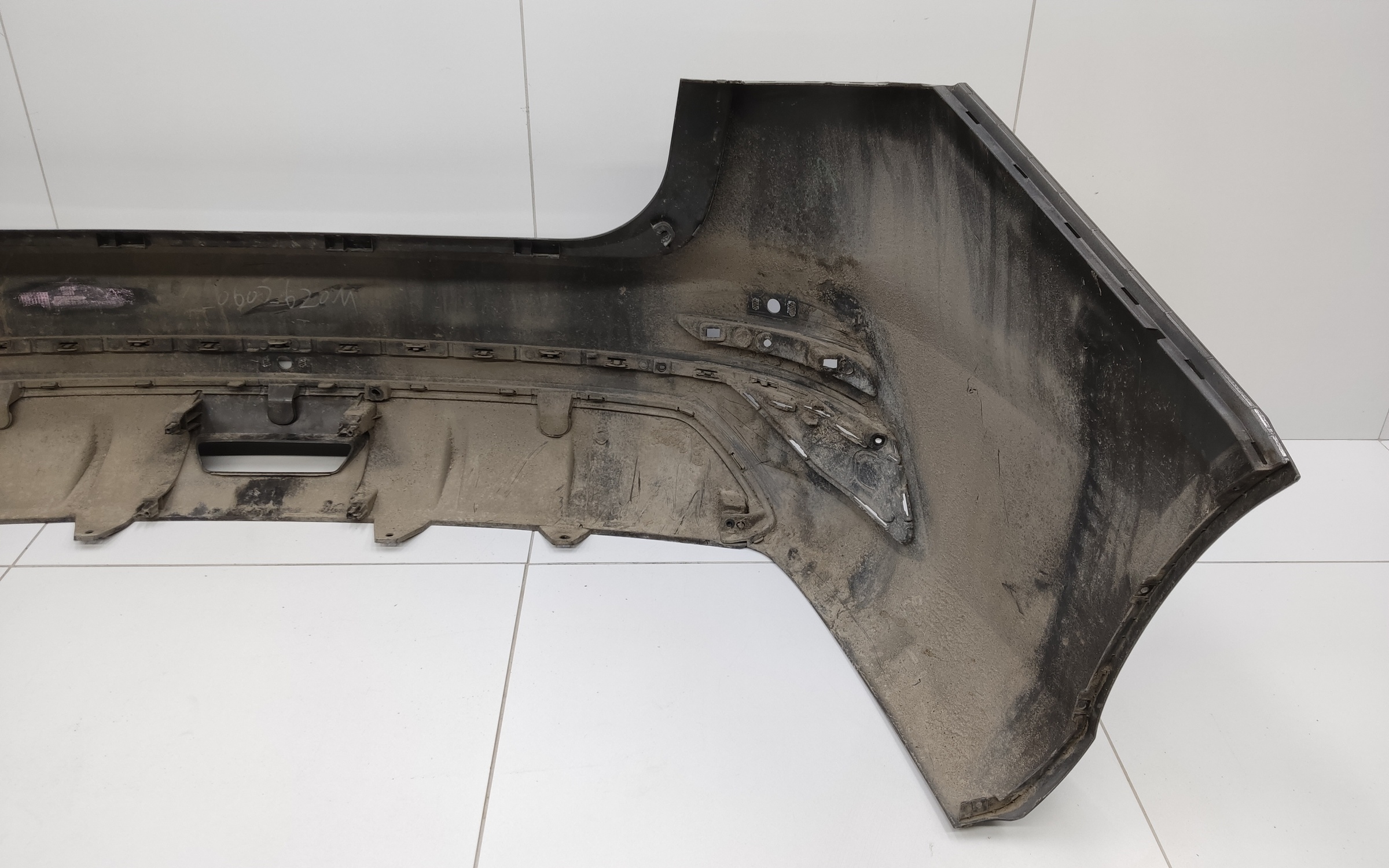 Бампер задний Geely Emgrand 2