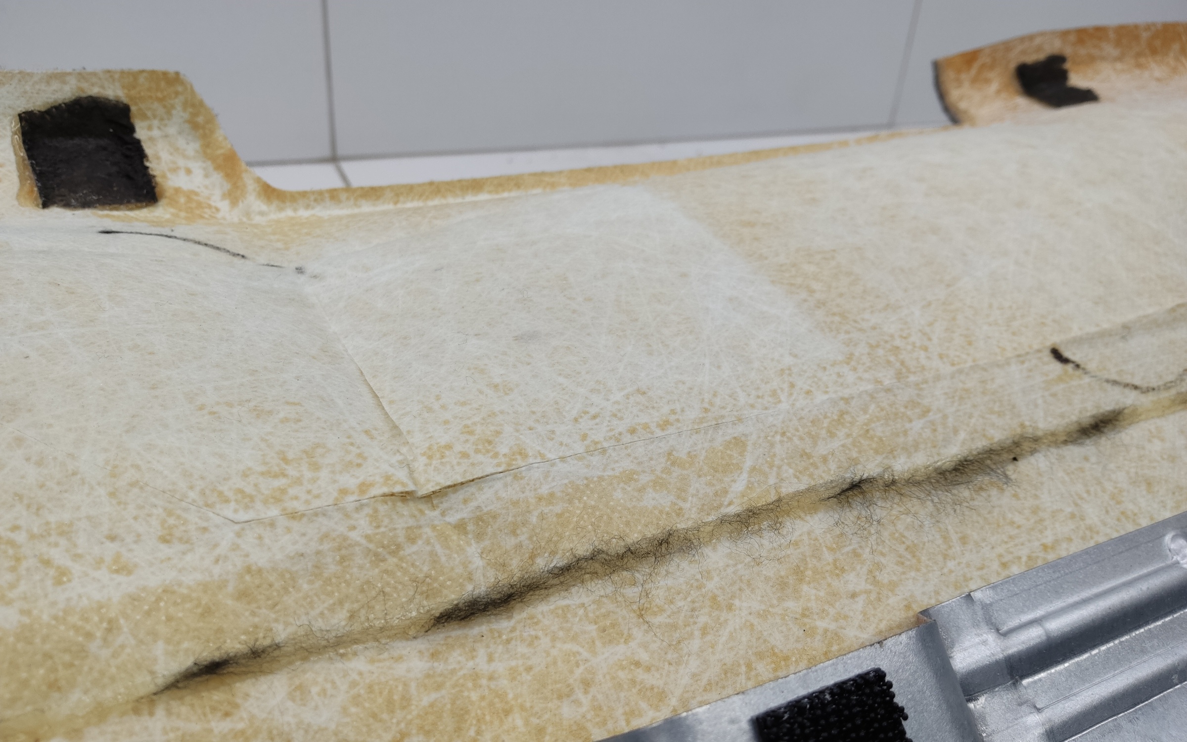 Обшивка крыши "потолок" Geely Monjaro черная