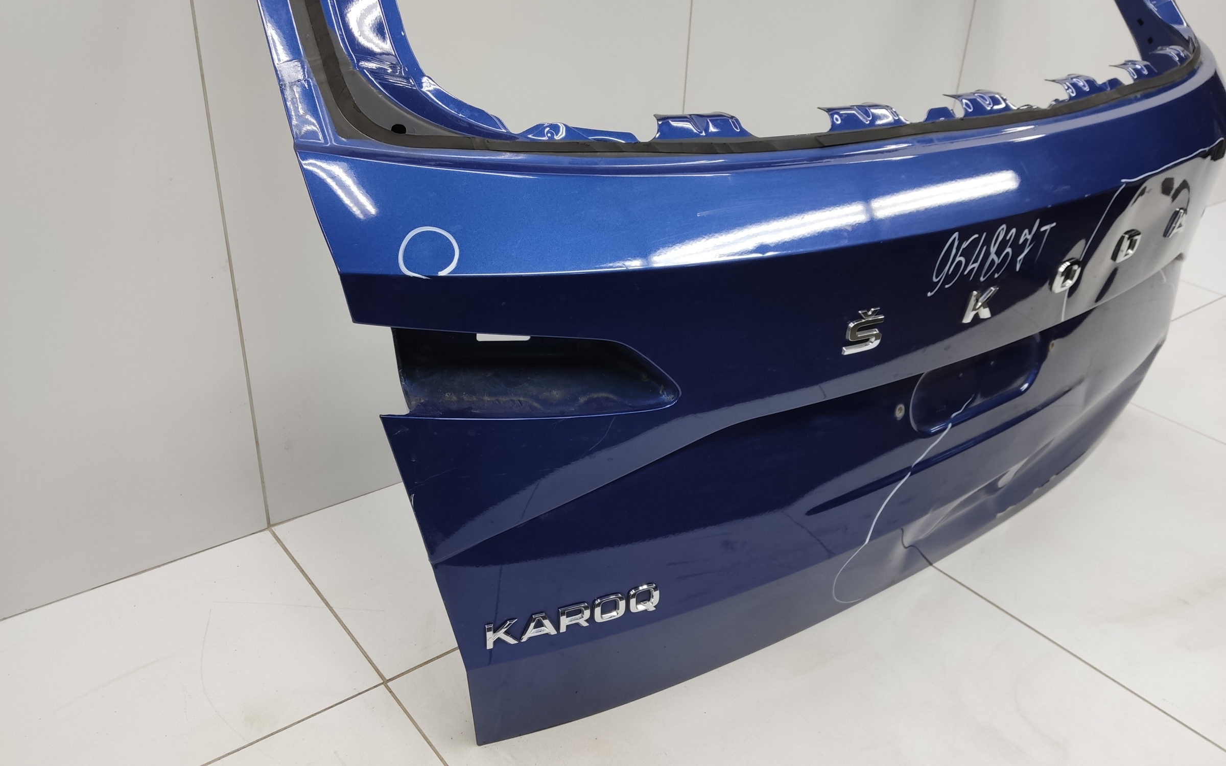 Крышка багажника Skoda Karoq