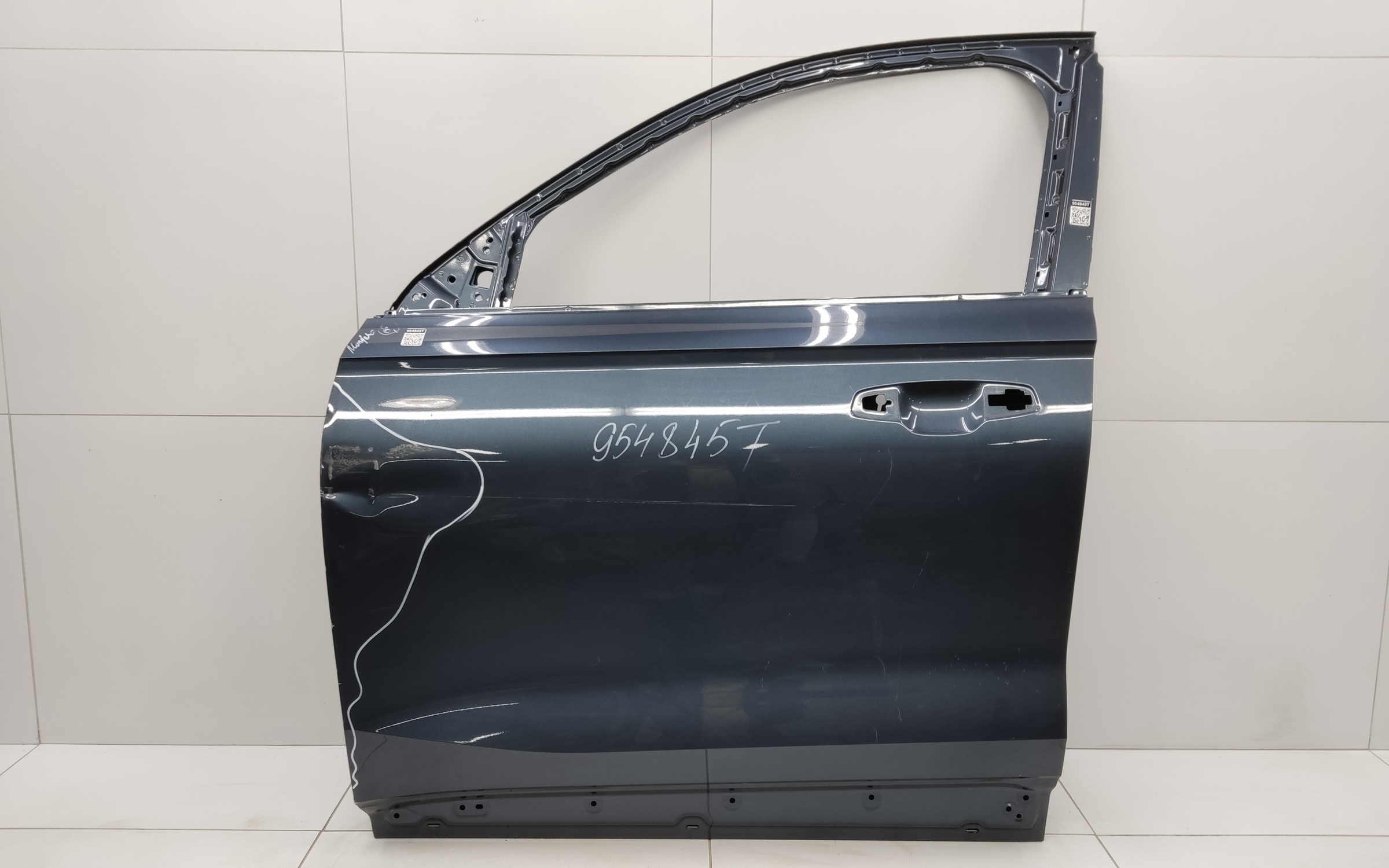 Дверь передняя левая Geely Monjaro