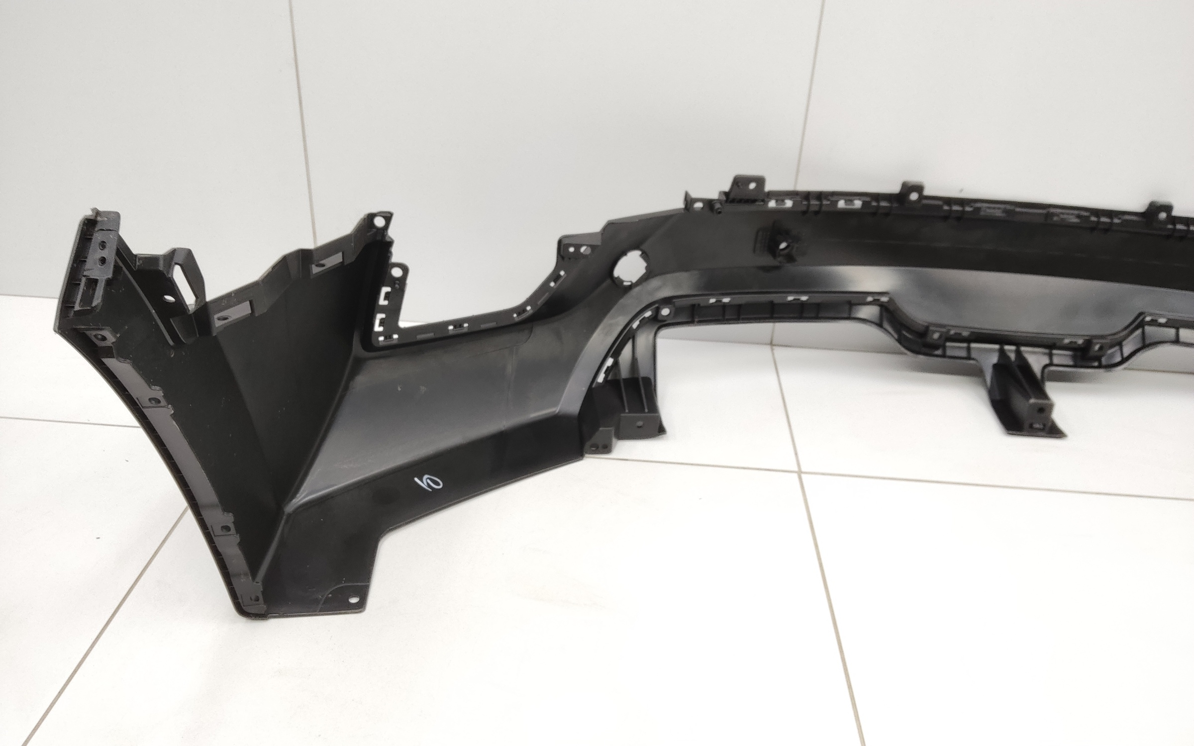 Юбка заднего бампера Hyundai Creta 1