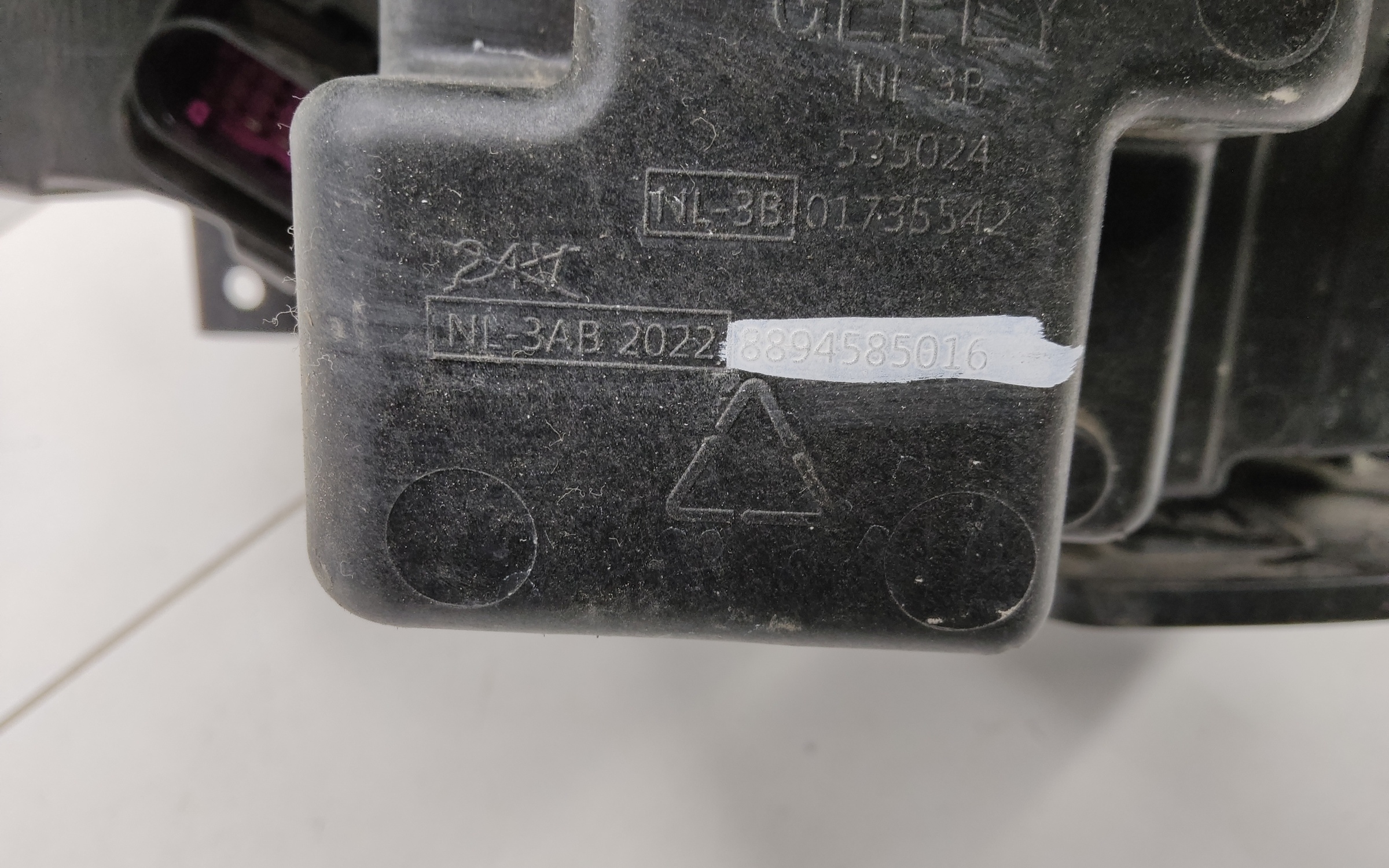 Фара передняя правая Geely Atlas Pro галоген ДХО