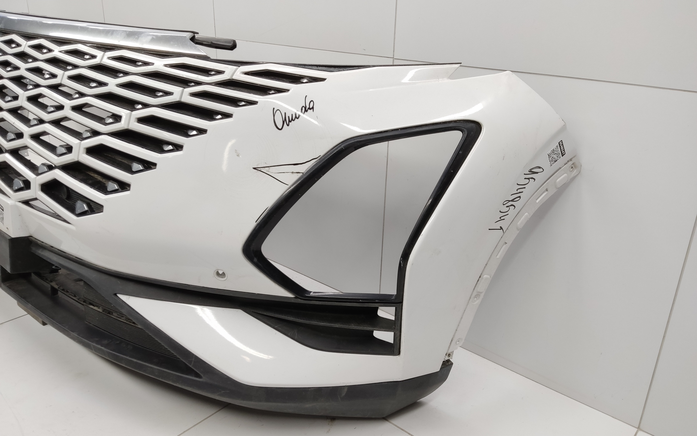 Бампер передний Omoda C5