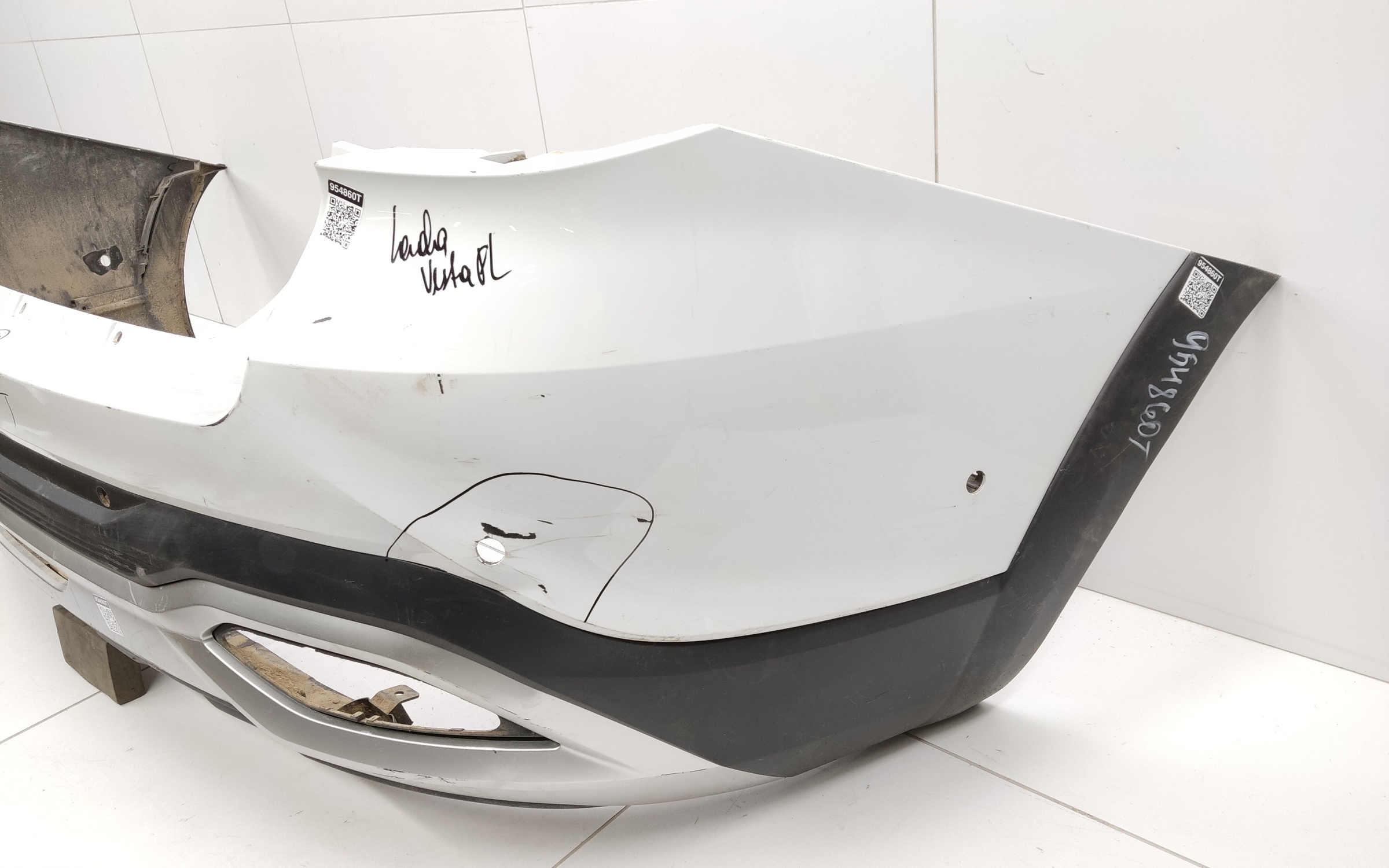 Бампер задний Lada Vesta Cross Restail