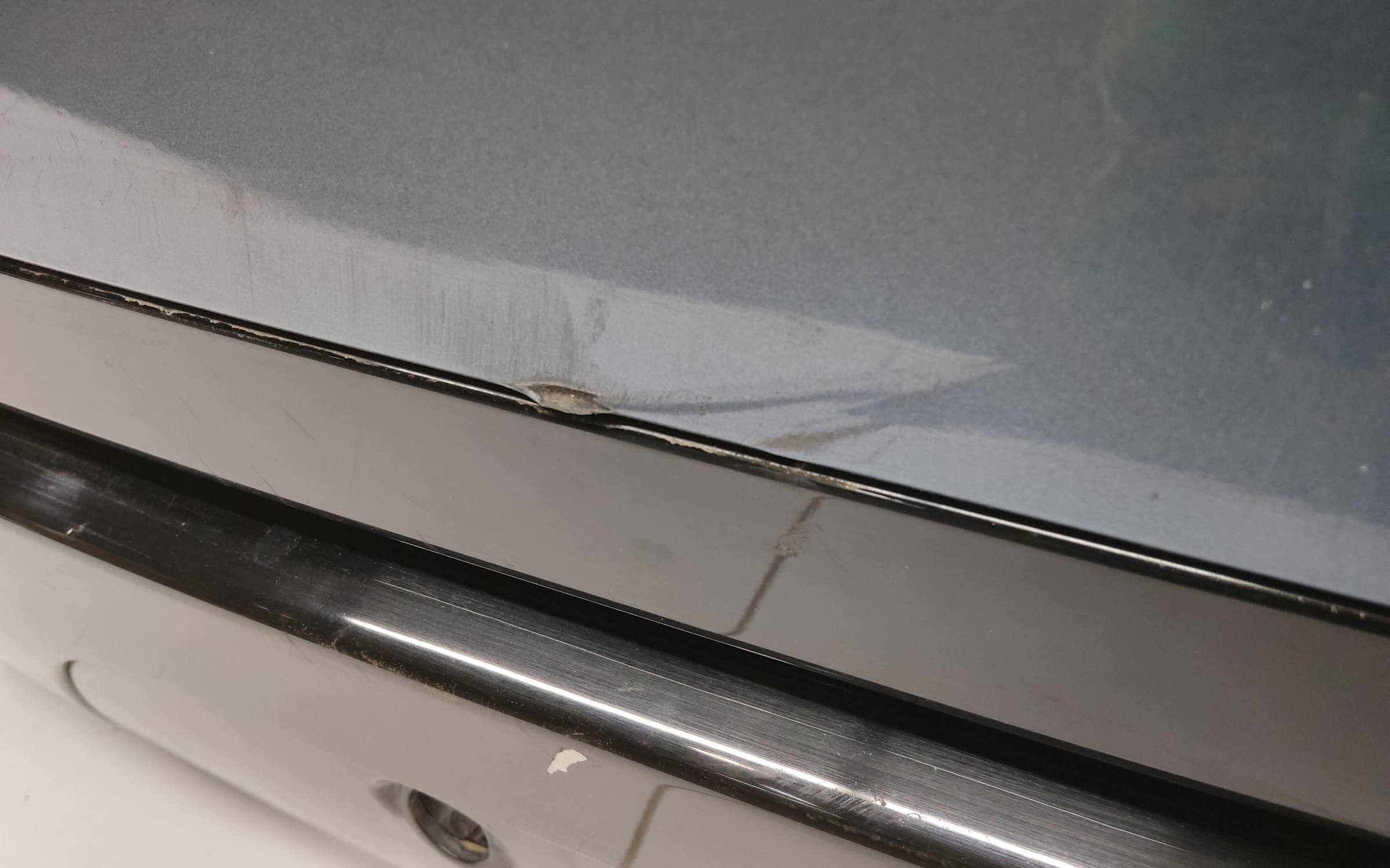 Бампер задний Land Rover Range Rover Velar