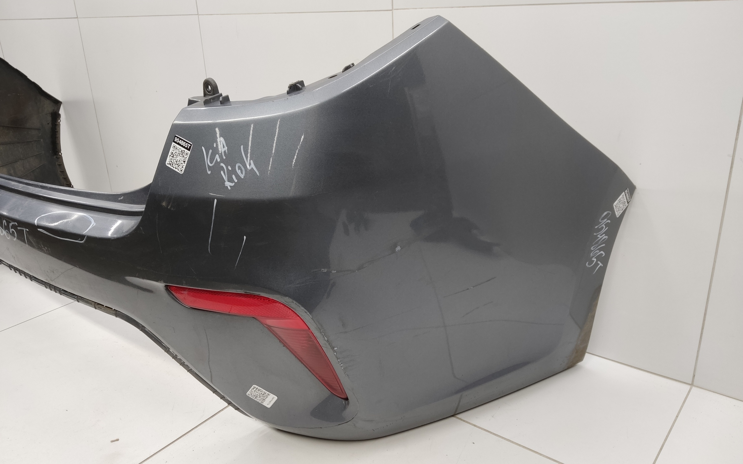 Бампер задний Kia Rio 4 Sedan