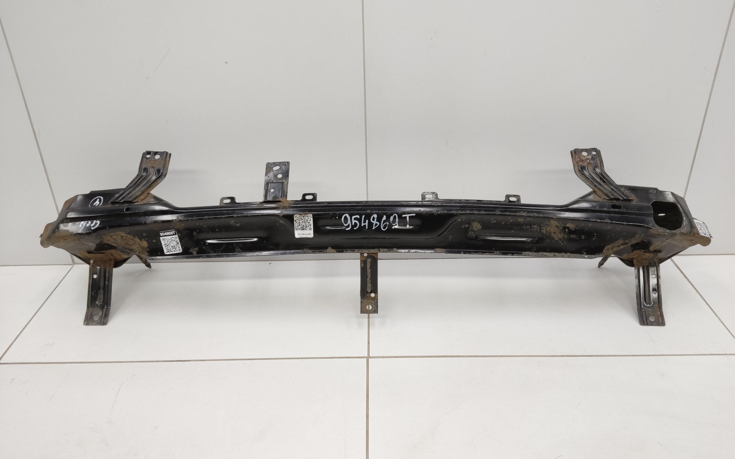 Усилитель заднего бампера Hyundai Creta 1