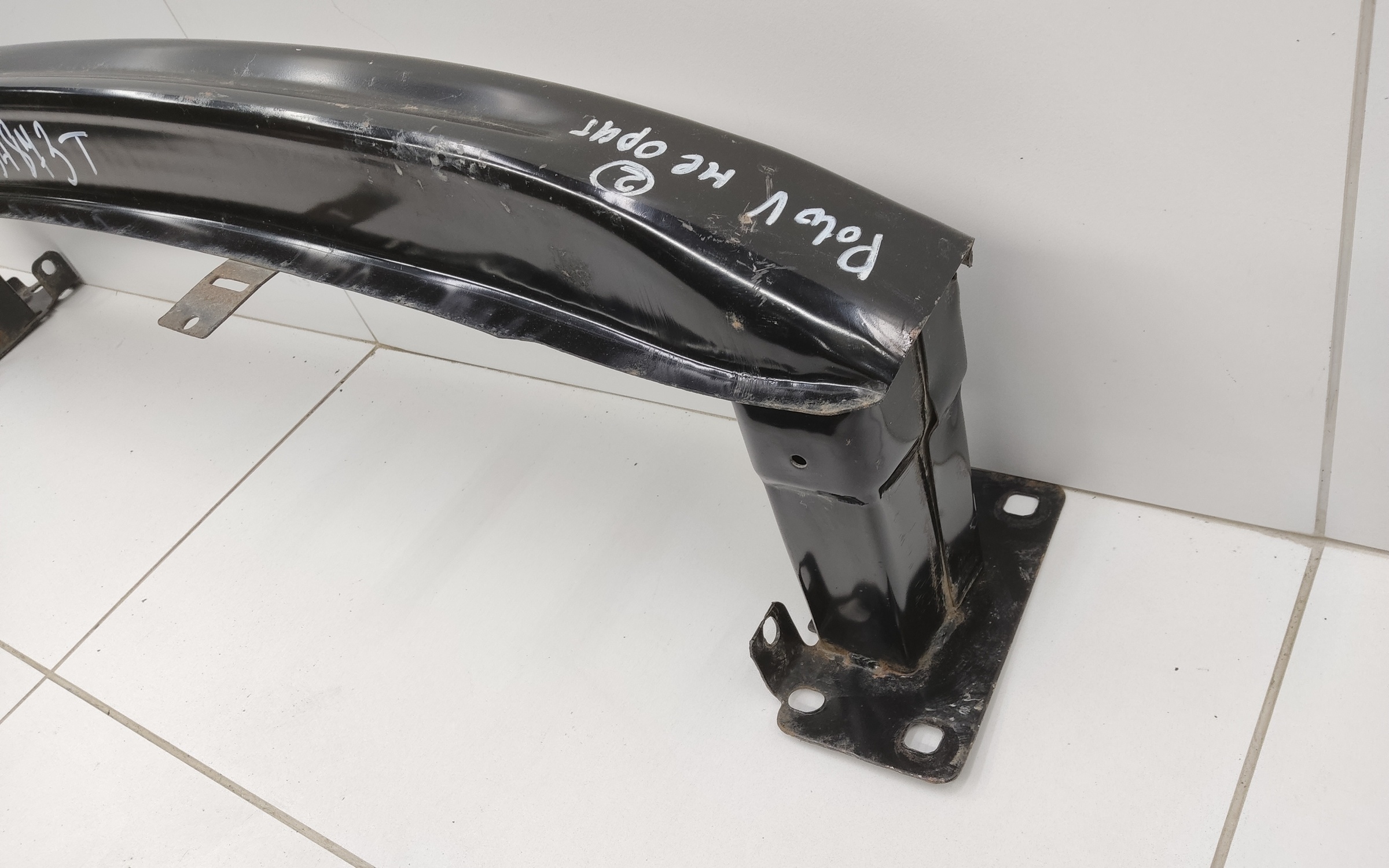 Усилитель переднего бампера Volkswagen Polo 5 " JORDEN "