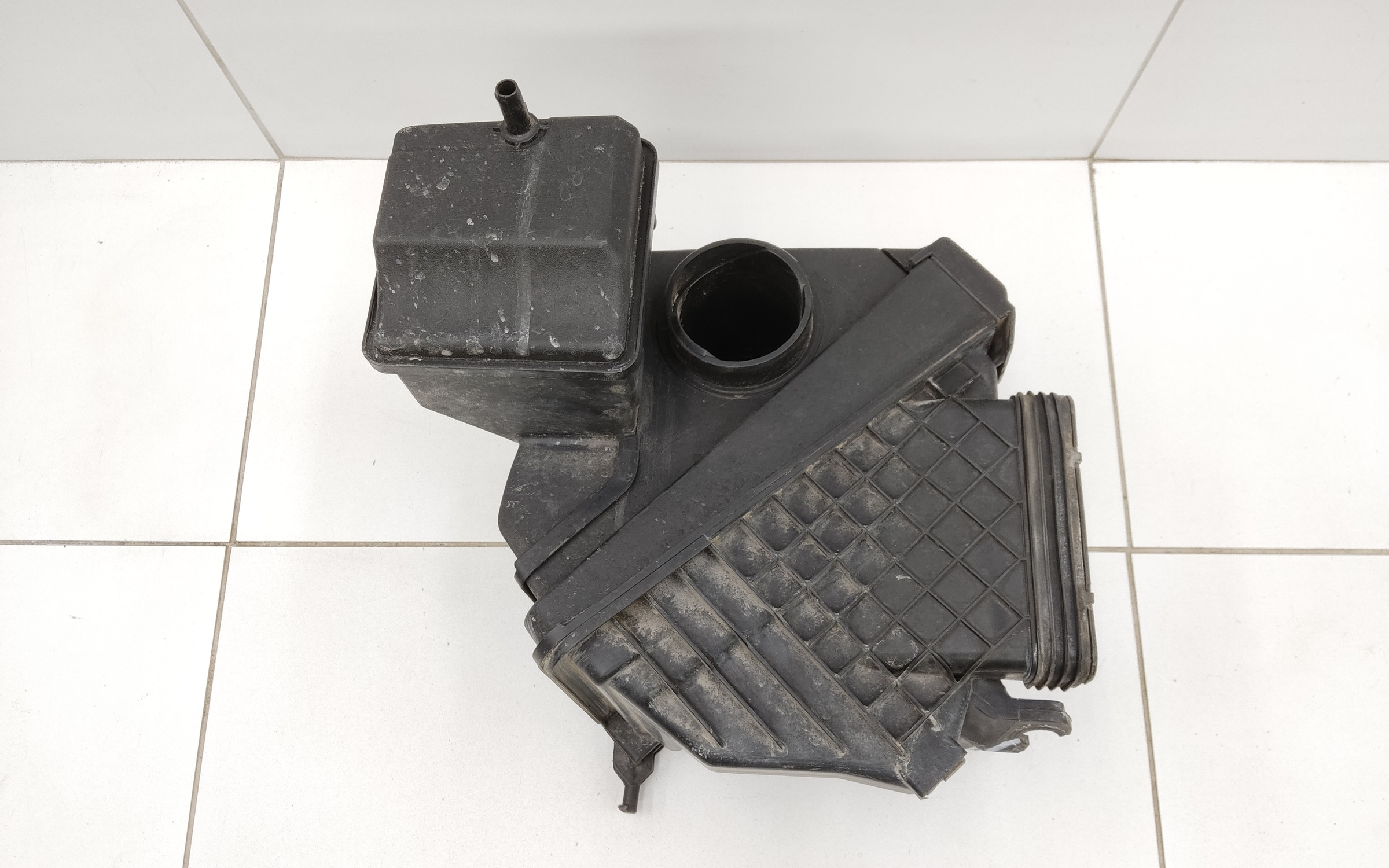 Корпус воздушного фильтра Kia Optima 4