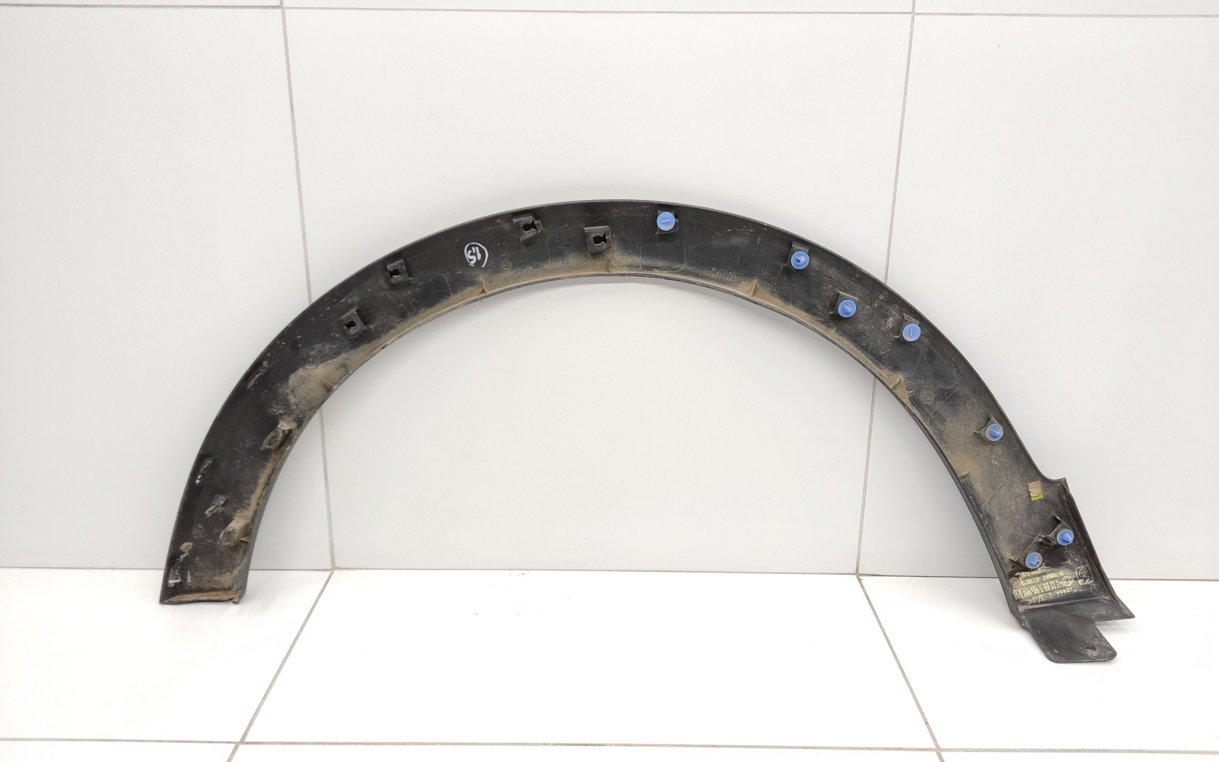 Накладка крыла переднего правого Renault Kaptur