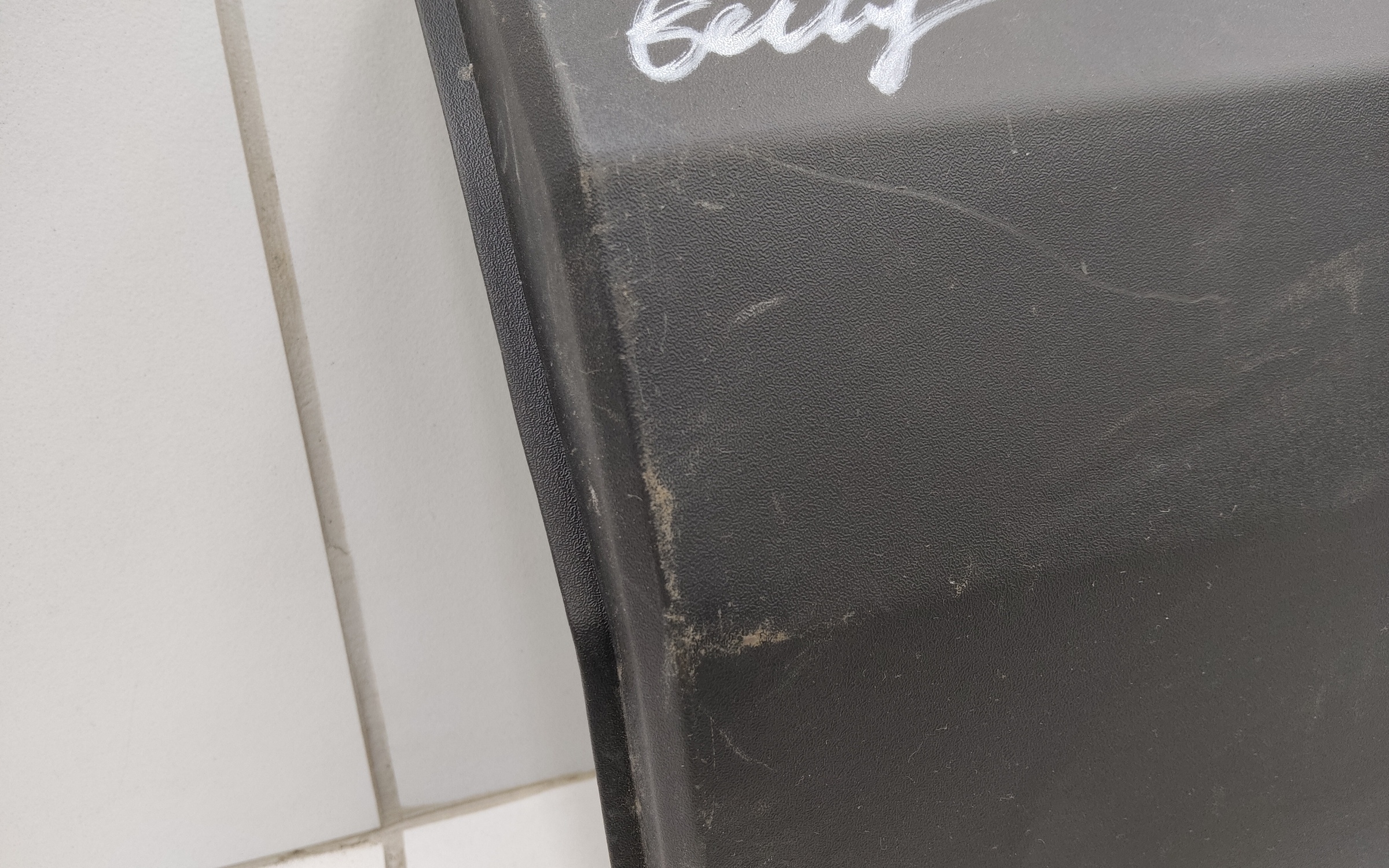 Накладка двери задней левой Geely Atlas 2