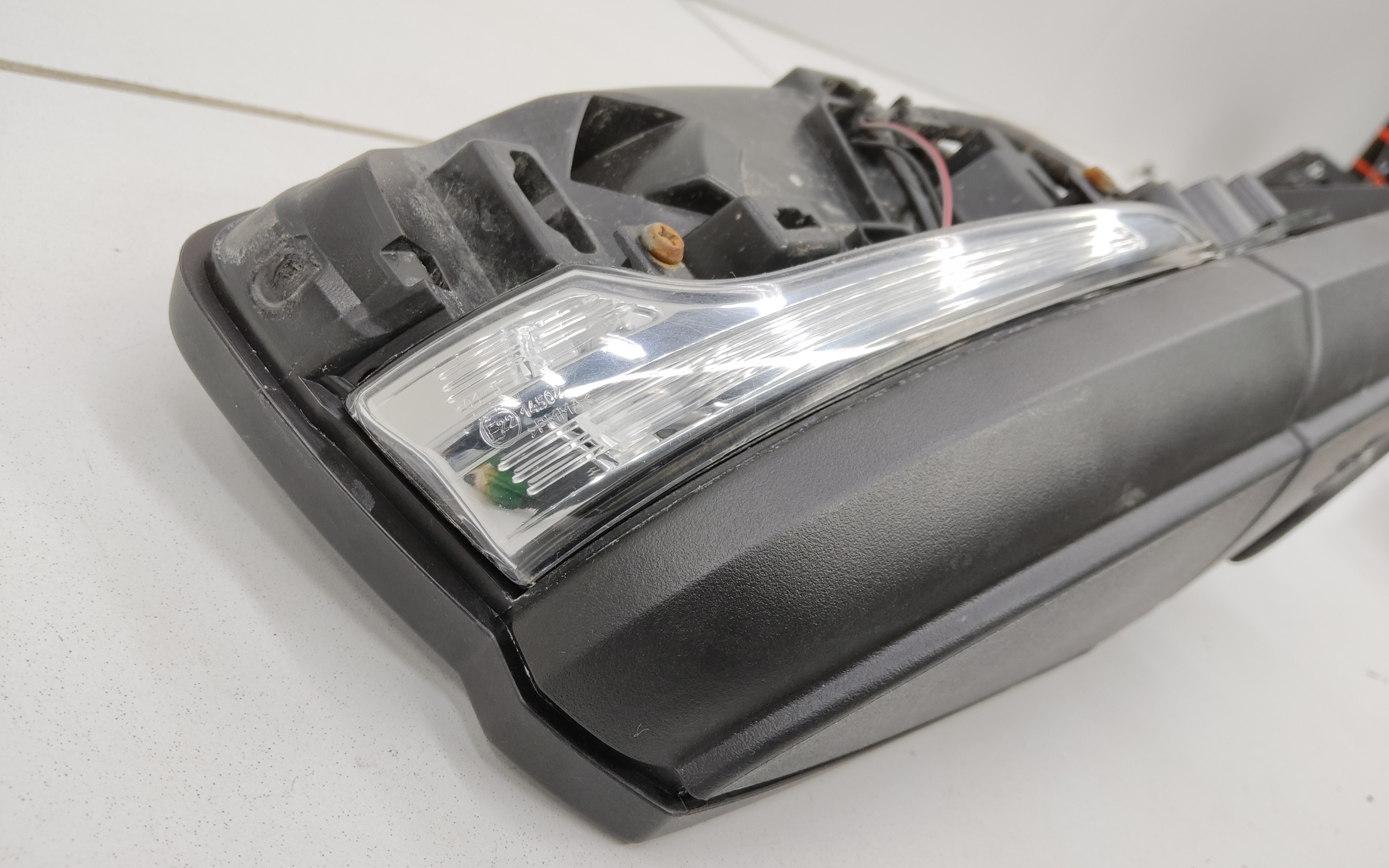 Зеркало правое Lada Granta 1  6 контактов