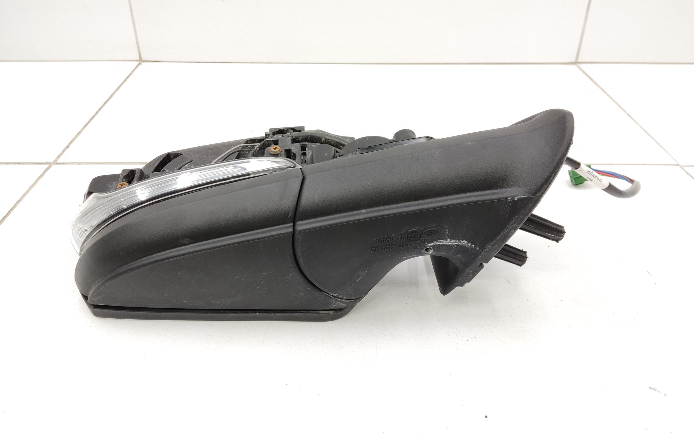 Зеркало правое Lada Granta 1  6 контактов