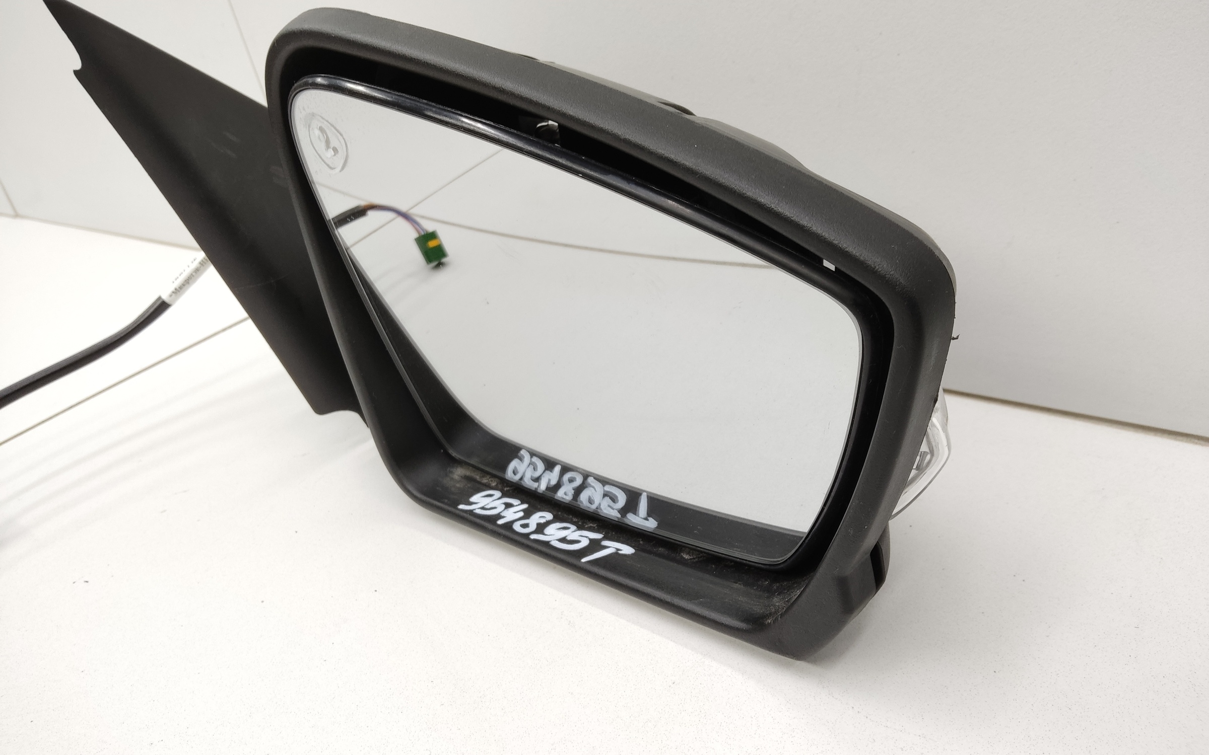 Зеркало правое Lada Granta 1  6 контактов