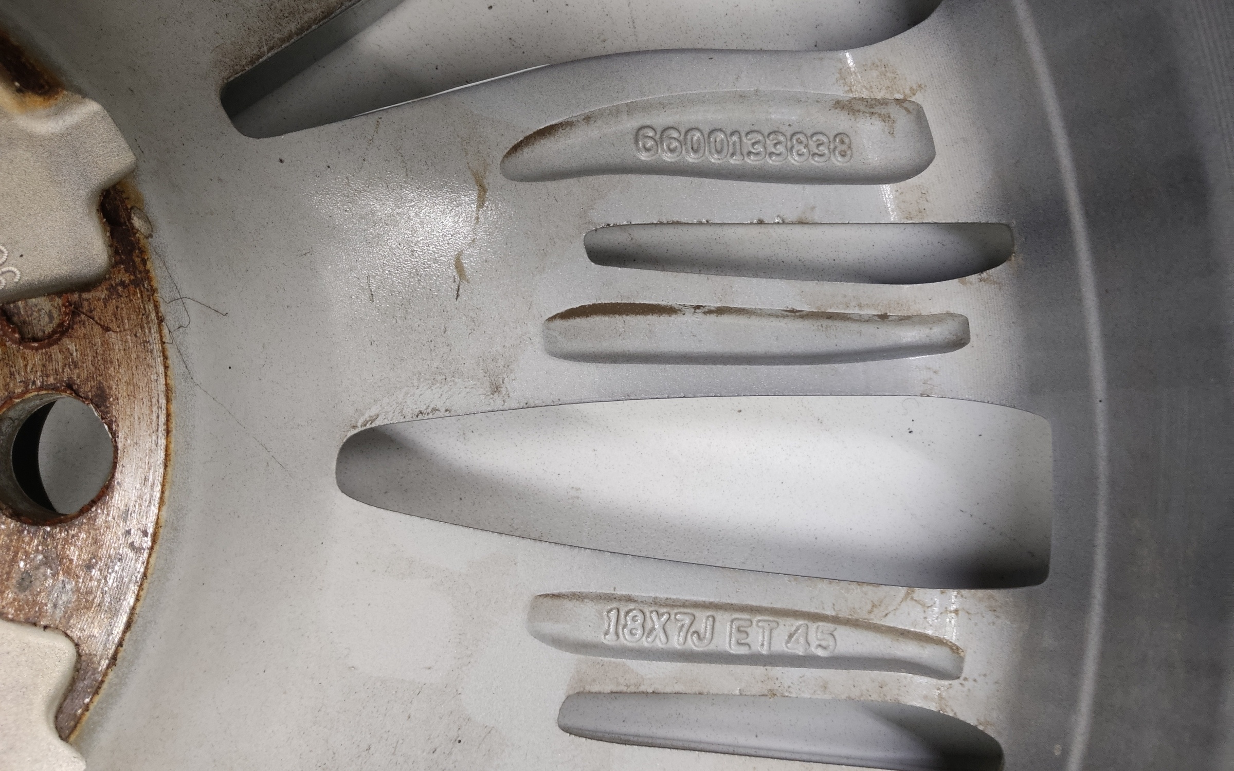 Диск колеса литой Geely Atlas Pro R18