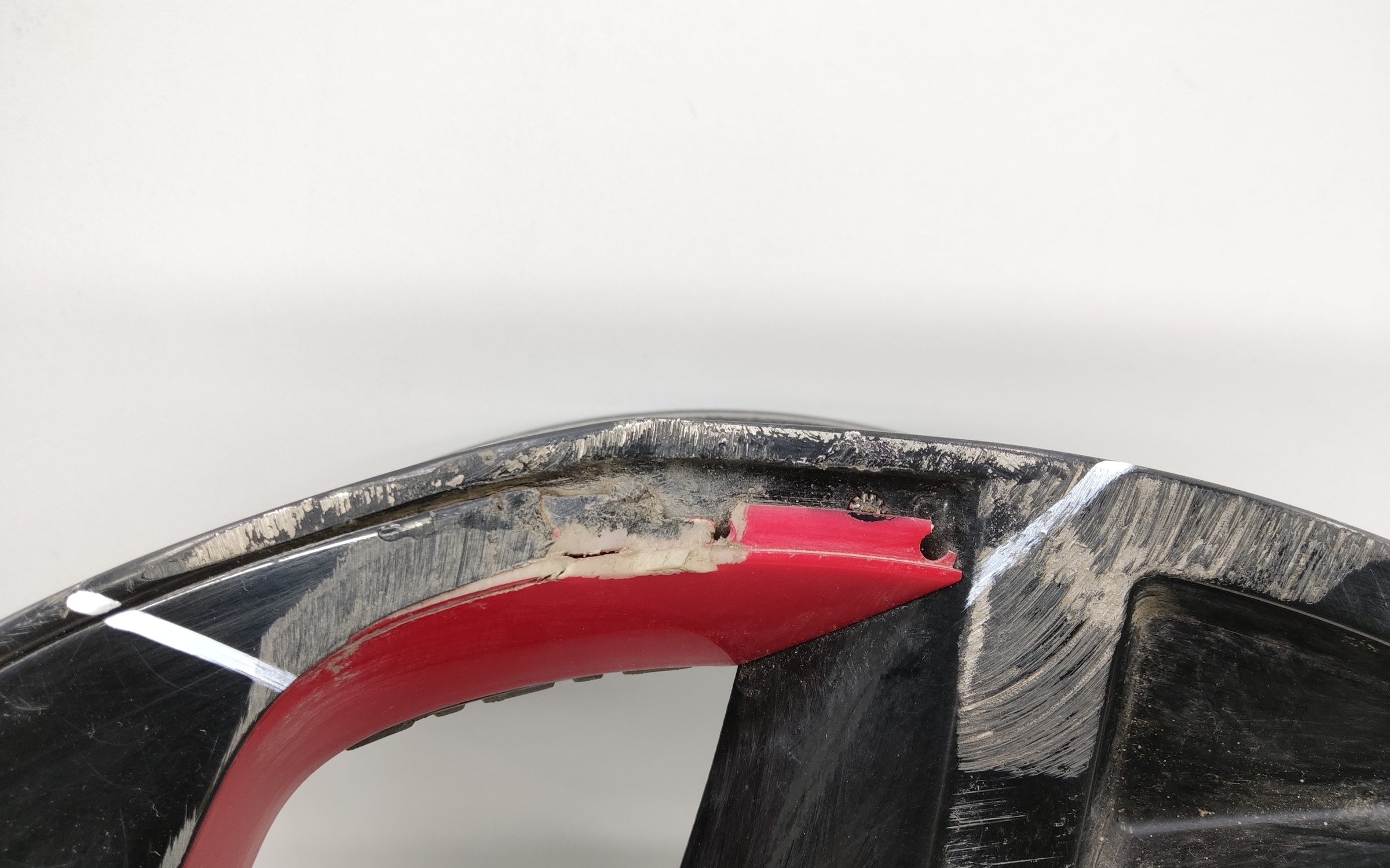 Диск колеса литой Omoda C5 R18 красный