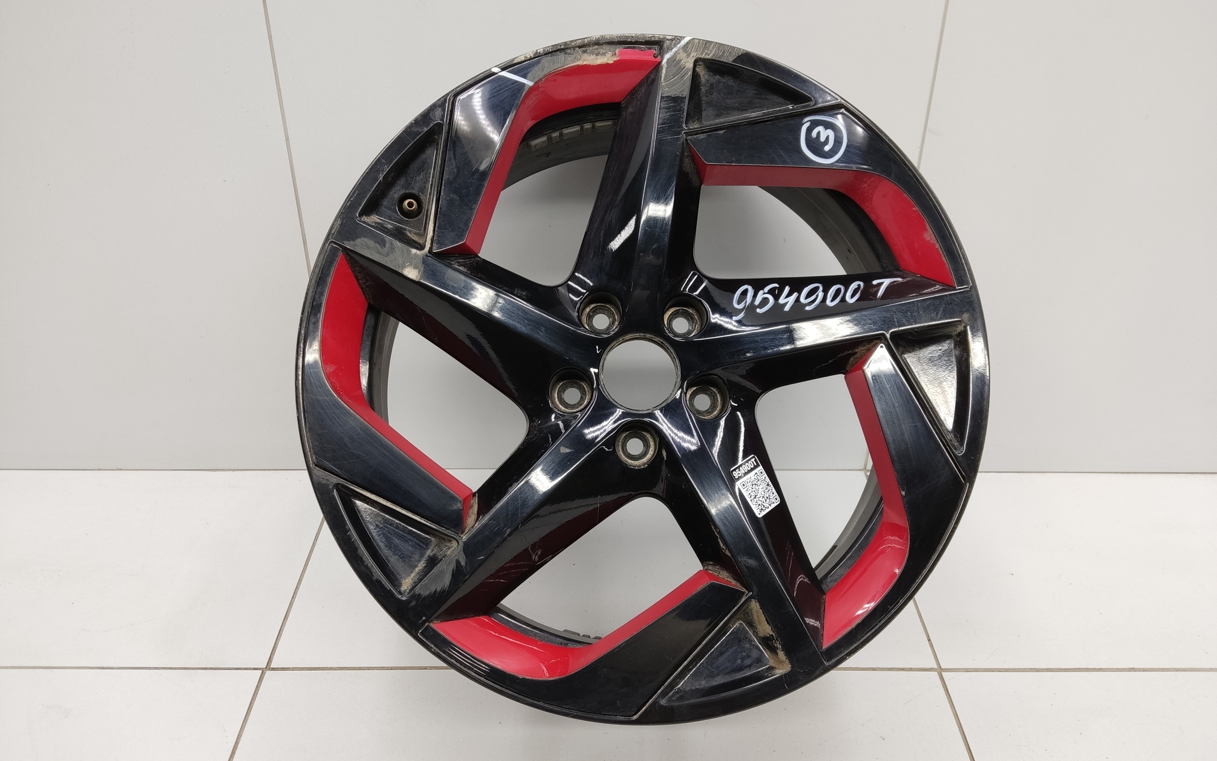 Диск колеса литой Omoda C5 R18 красный