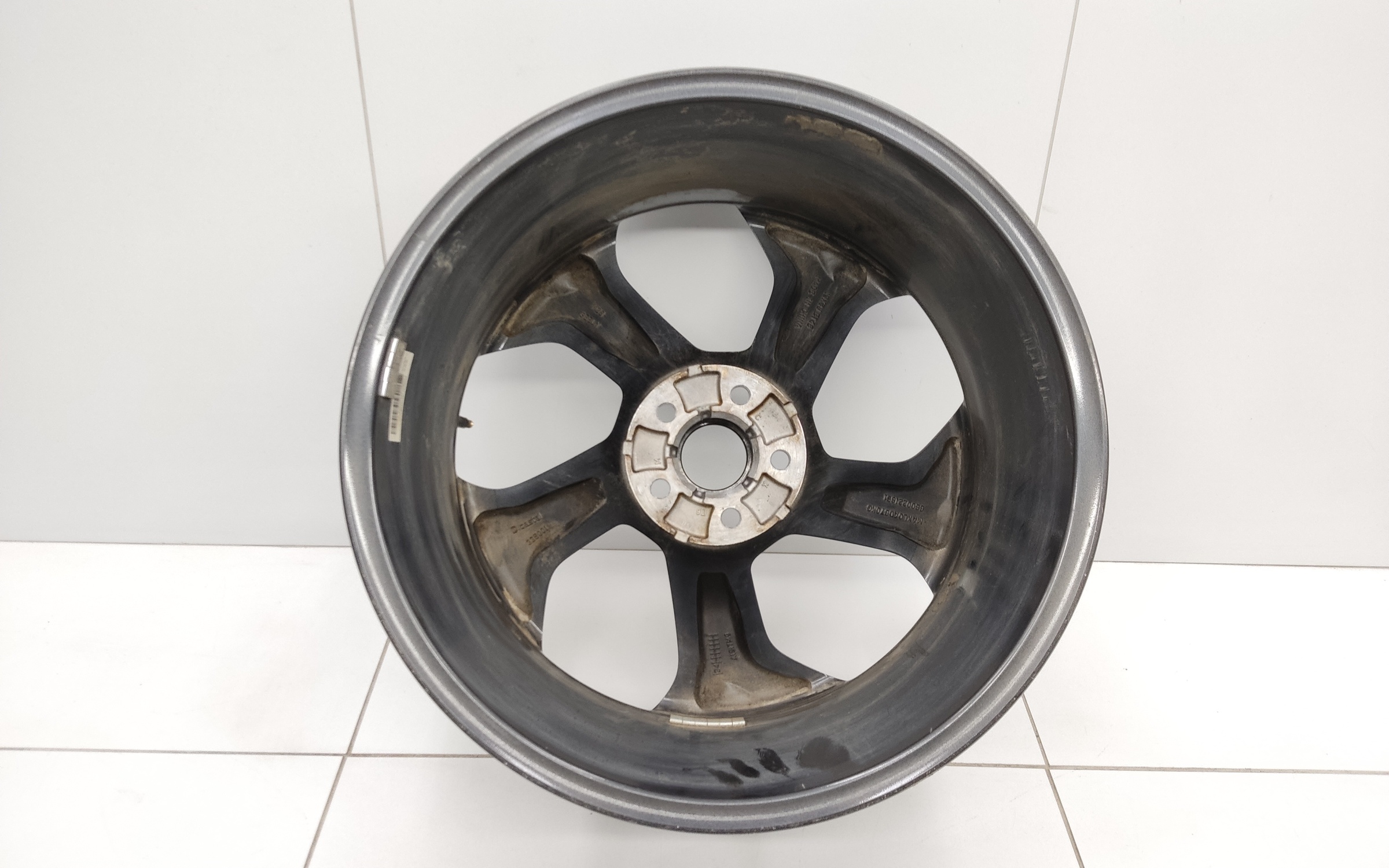 Диск колеса литой Geely Atlas 2 R19