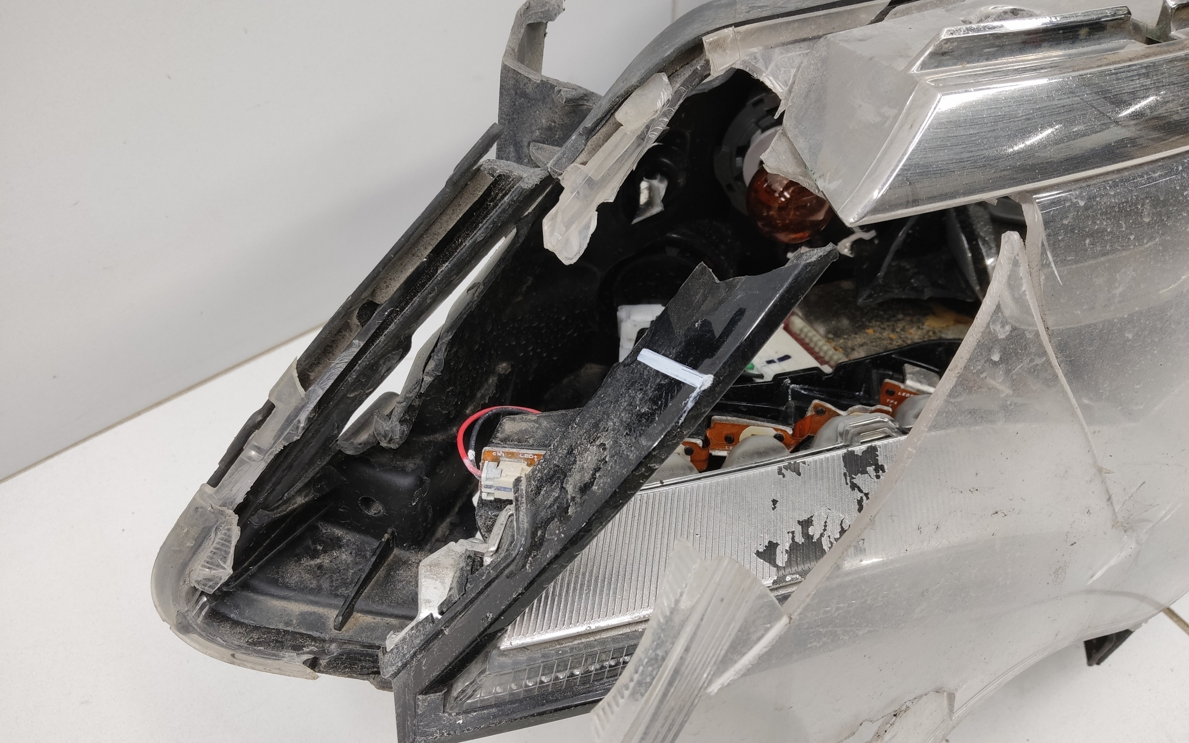 Фара передняя левая Kia Optima 4 Restail LED