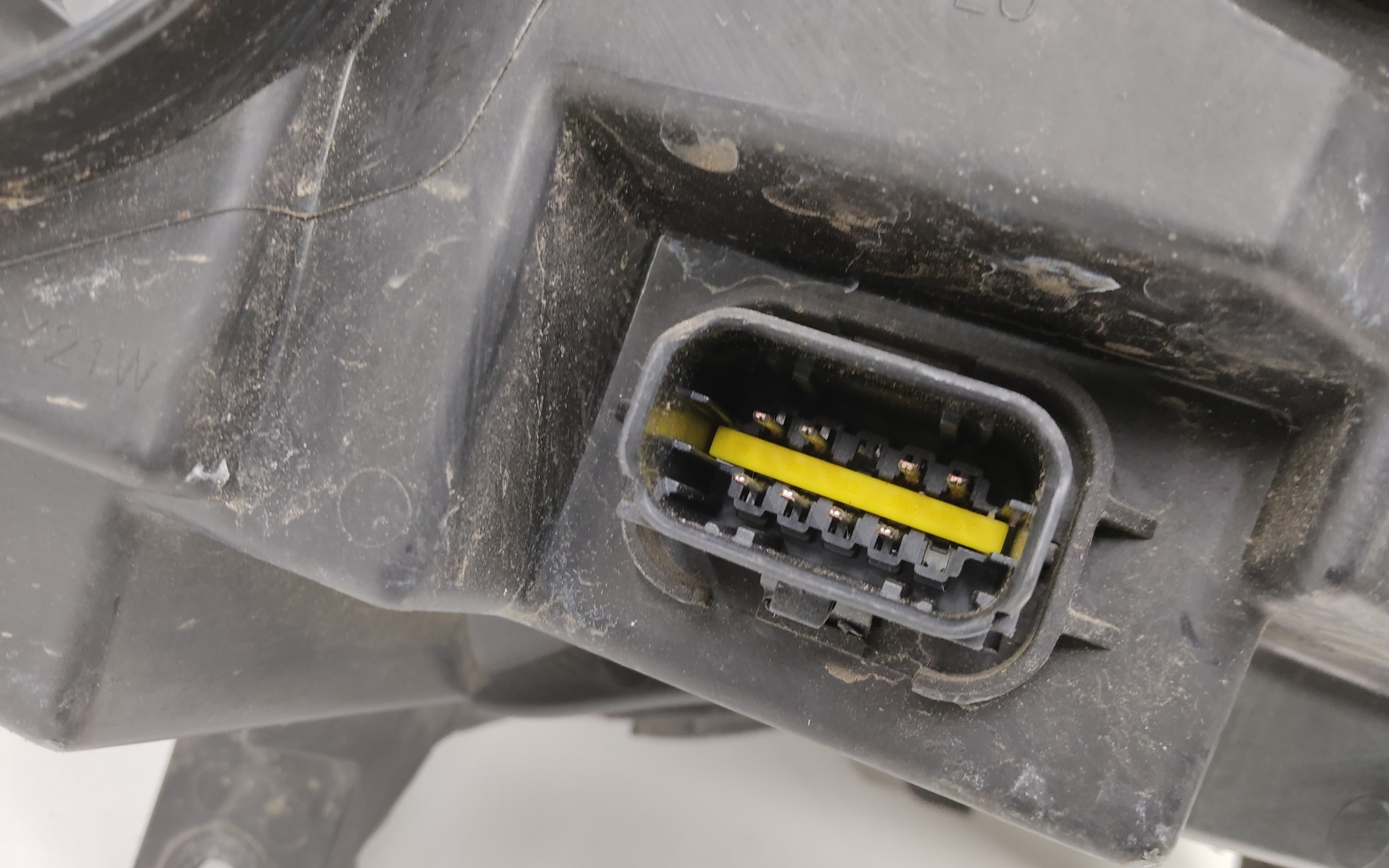 Фара передняя левая Citroen Berlingo 2