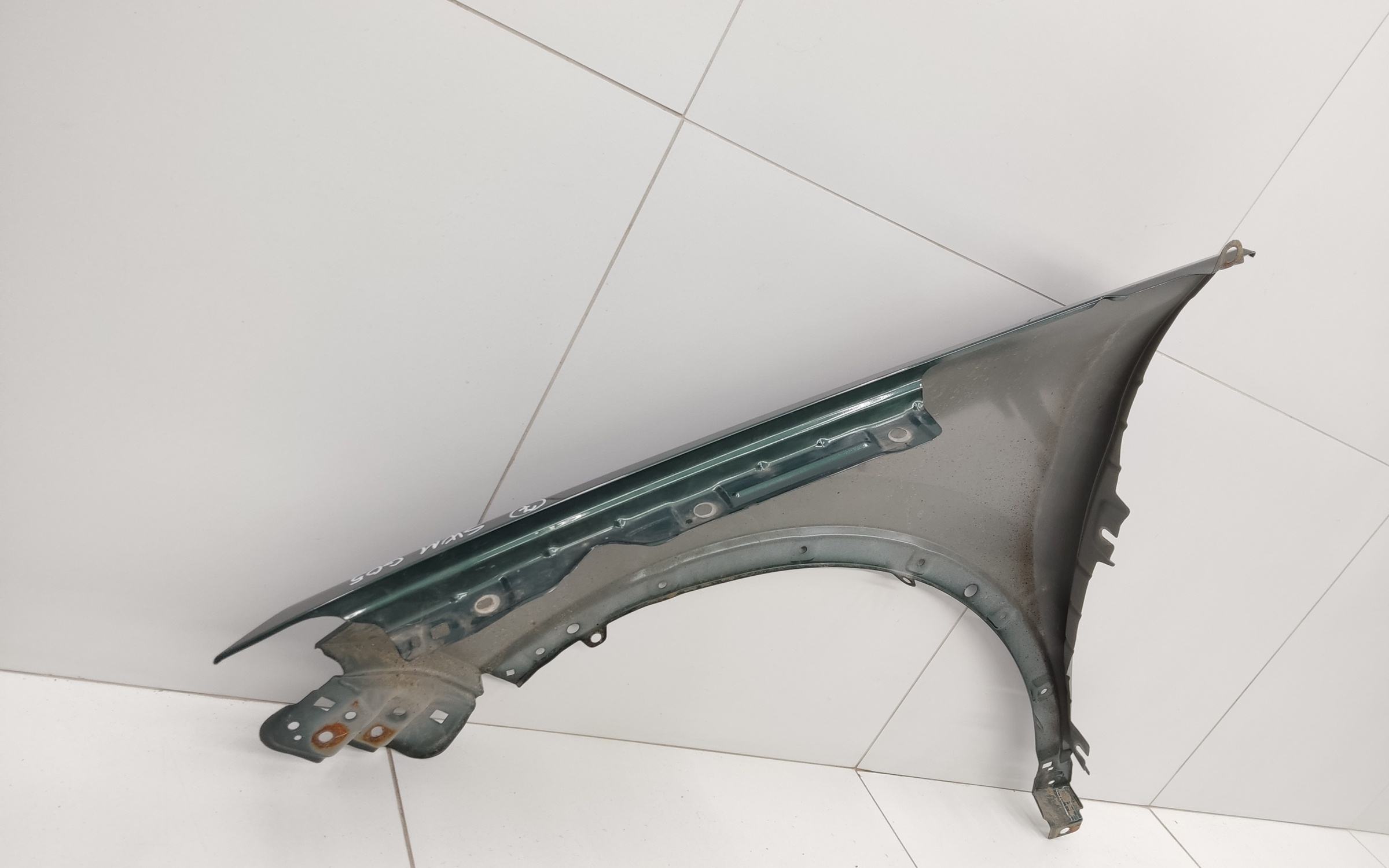 Крыло переднее правое SWM G05 Pro