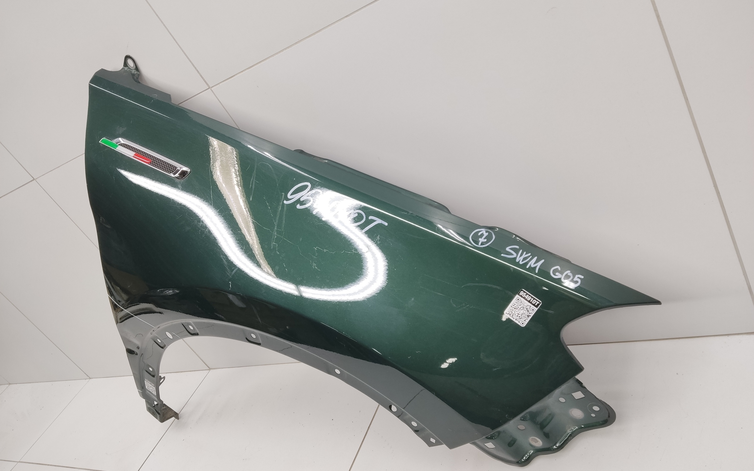 Крыло переднее правое SWM G05 Pro