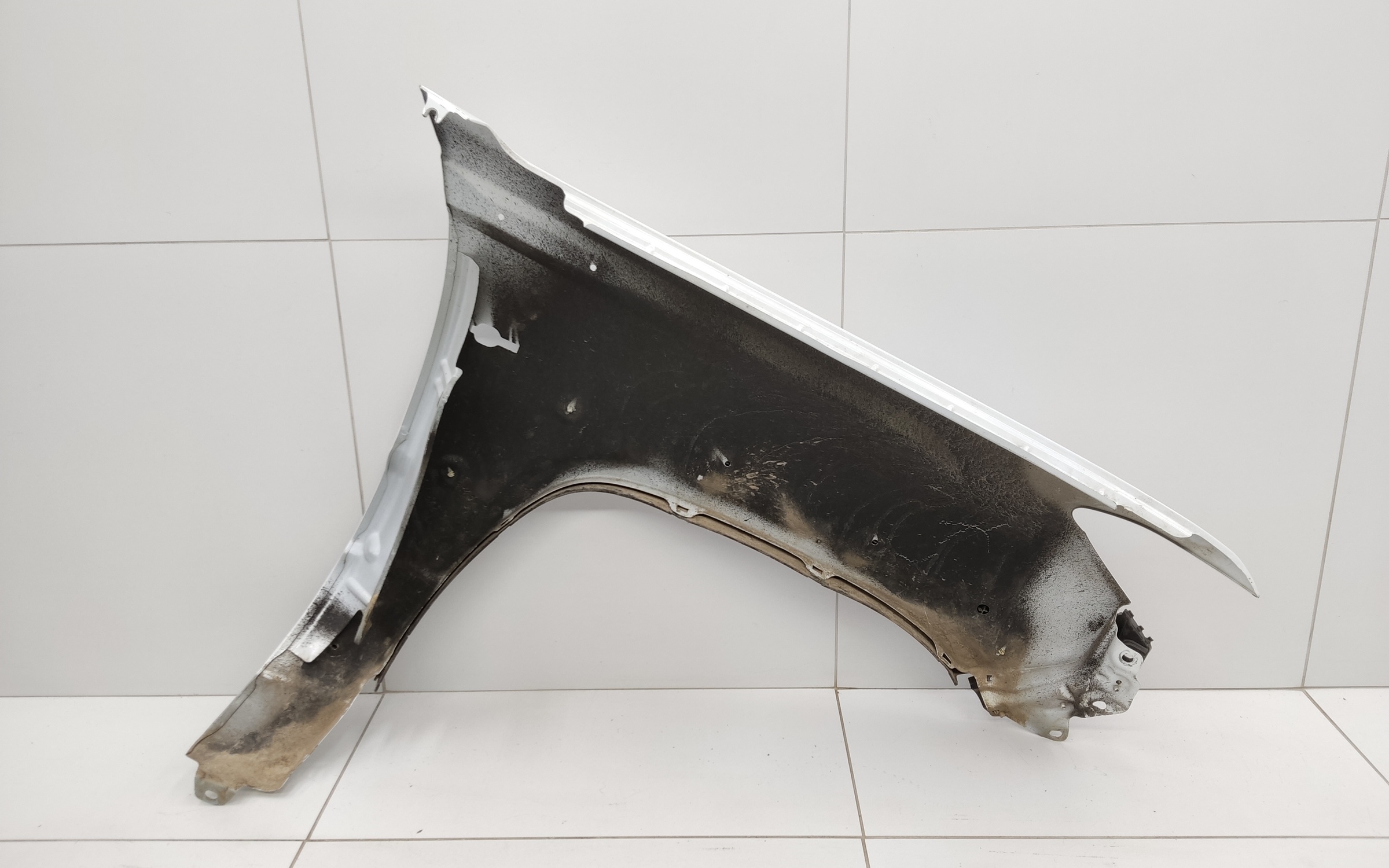 Крыло переднее левое Lada Niva Travel