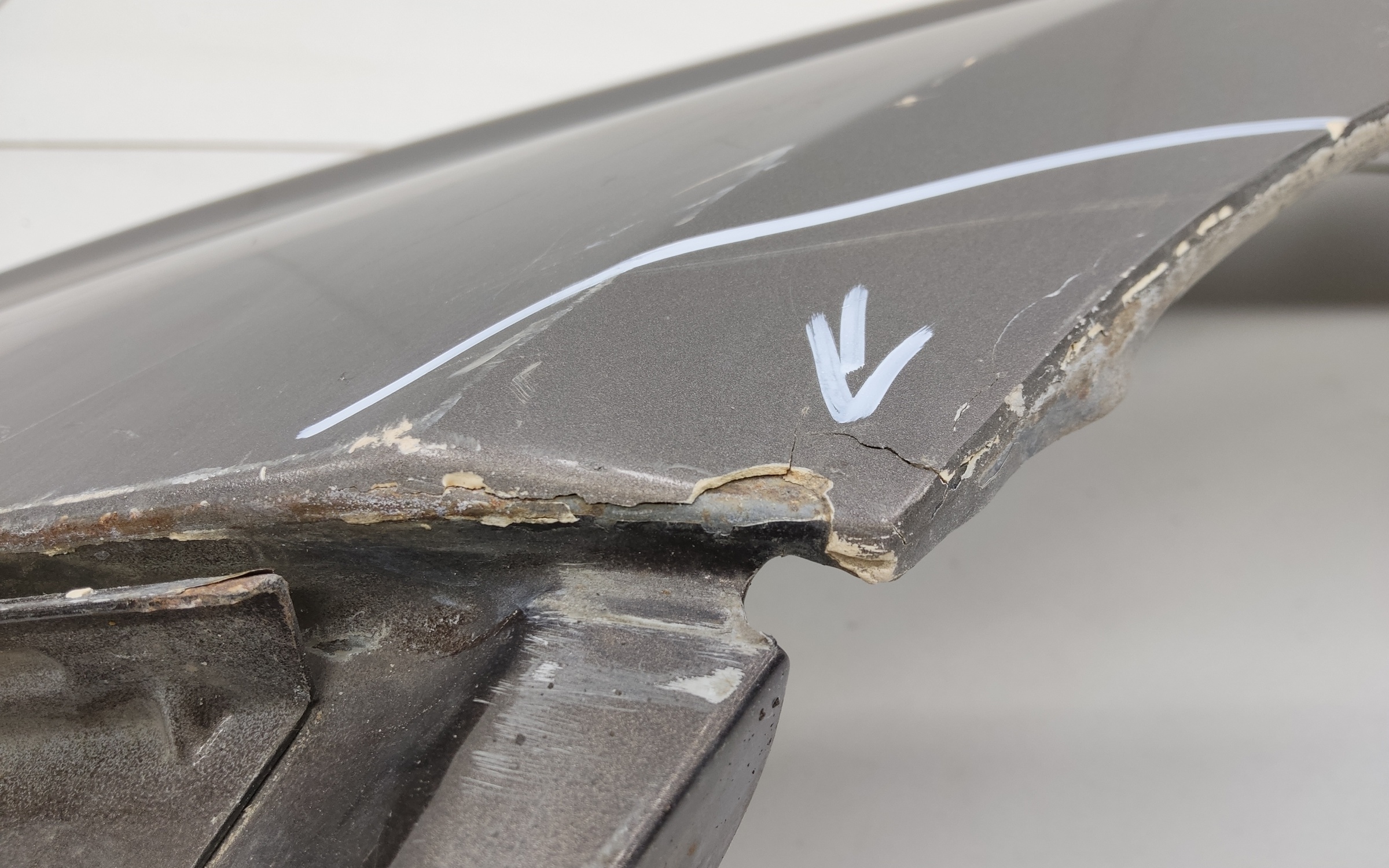 Крыло переднее левое Lada Vesta