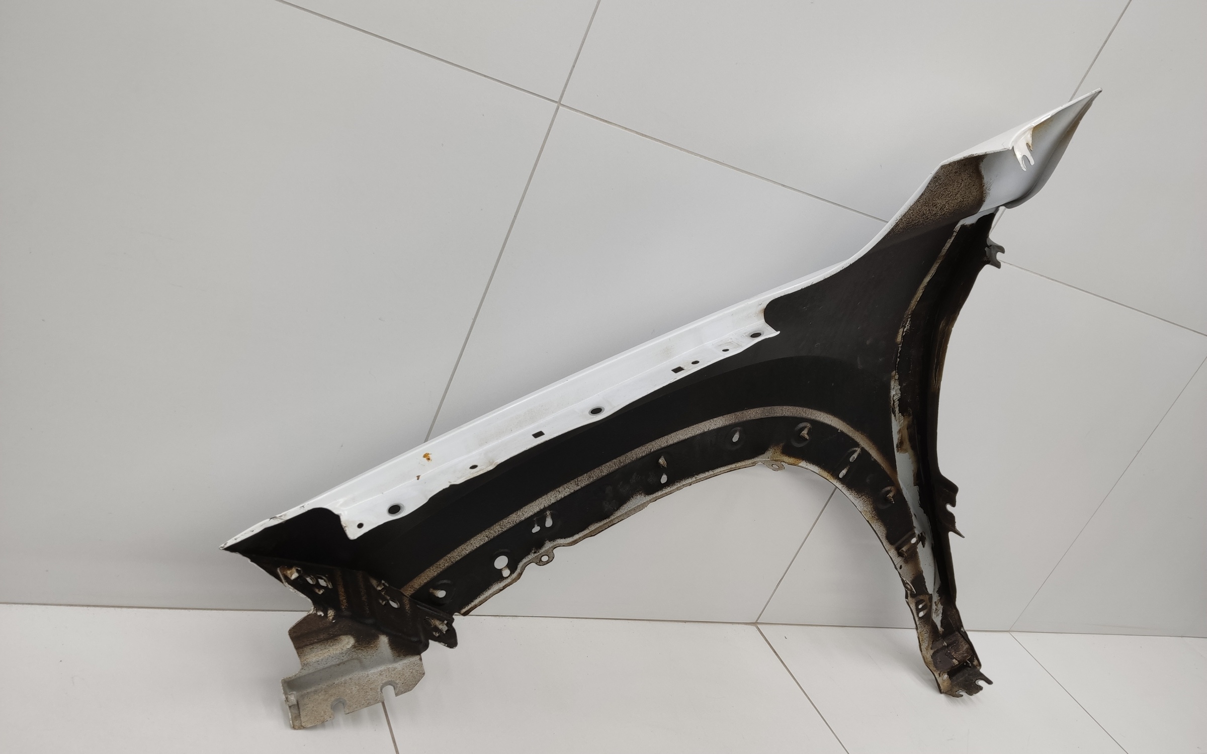 Крыло переднее правое Geely Atlas 2