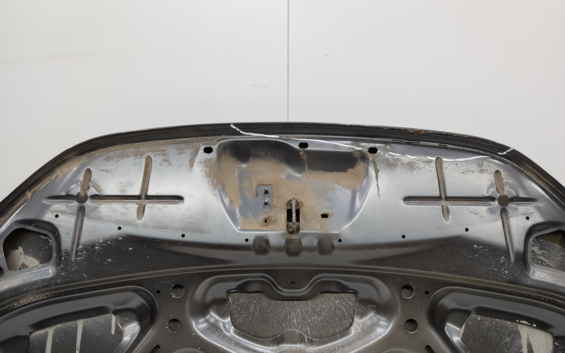 Капот Lada Granta 1 Restail