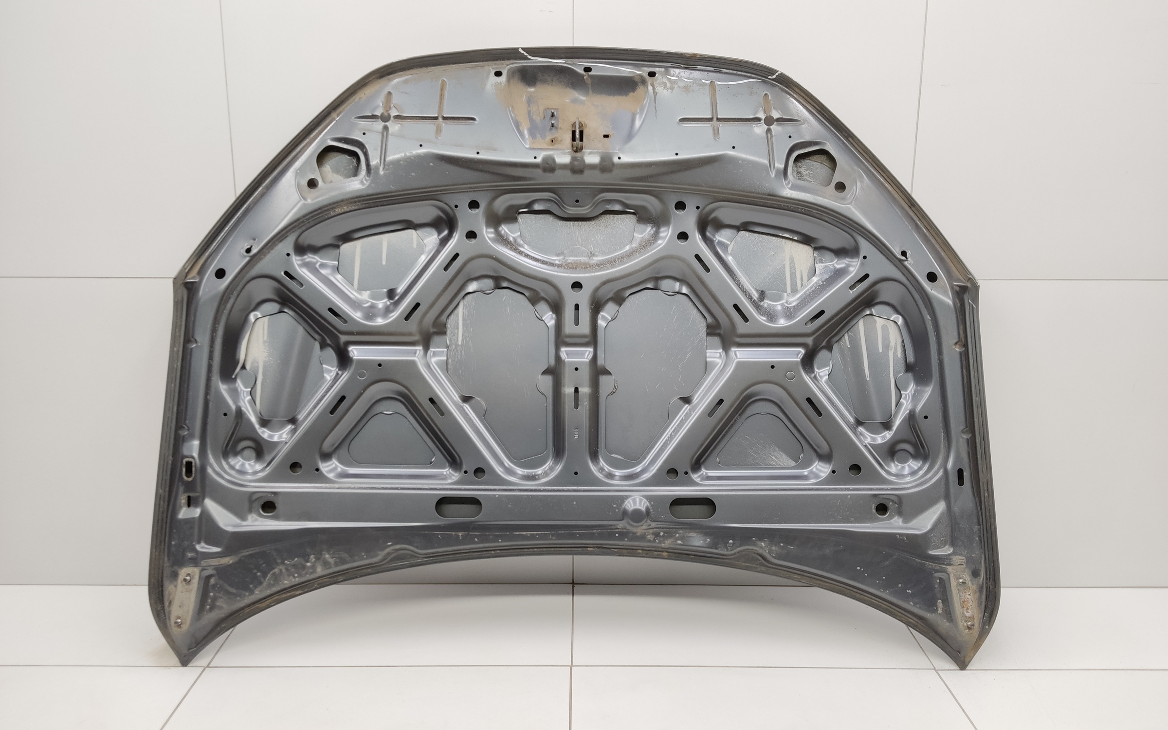 Капот Lada Granta 1 Restail