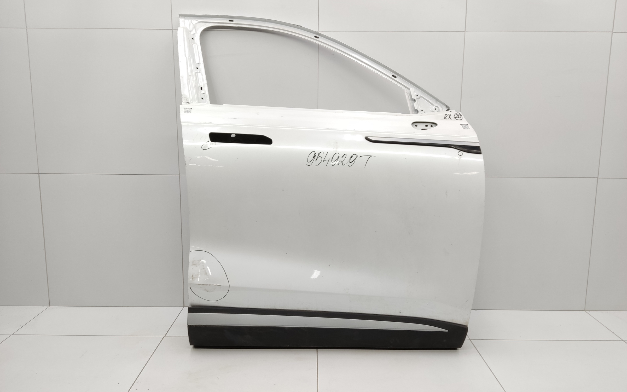 Дверь передняя правая Exeed RX