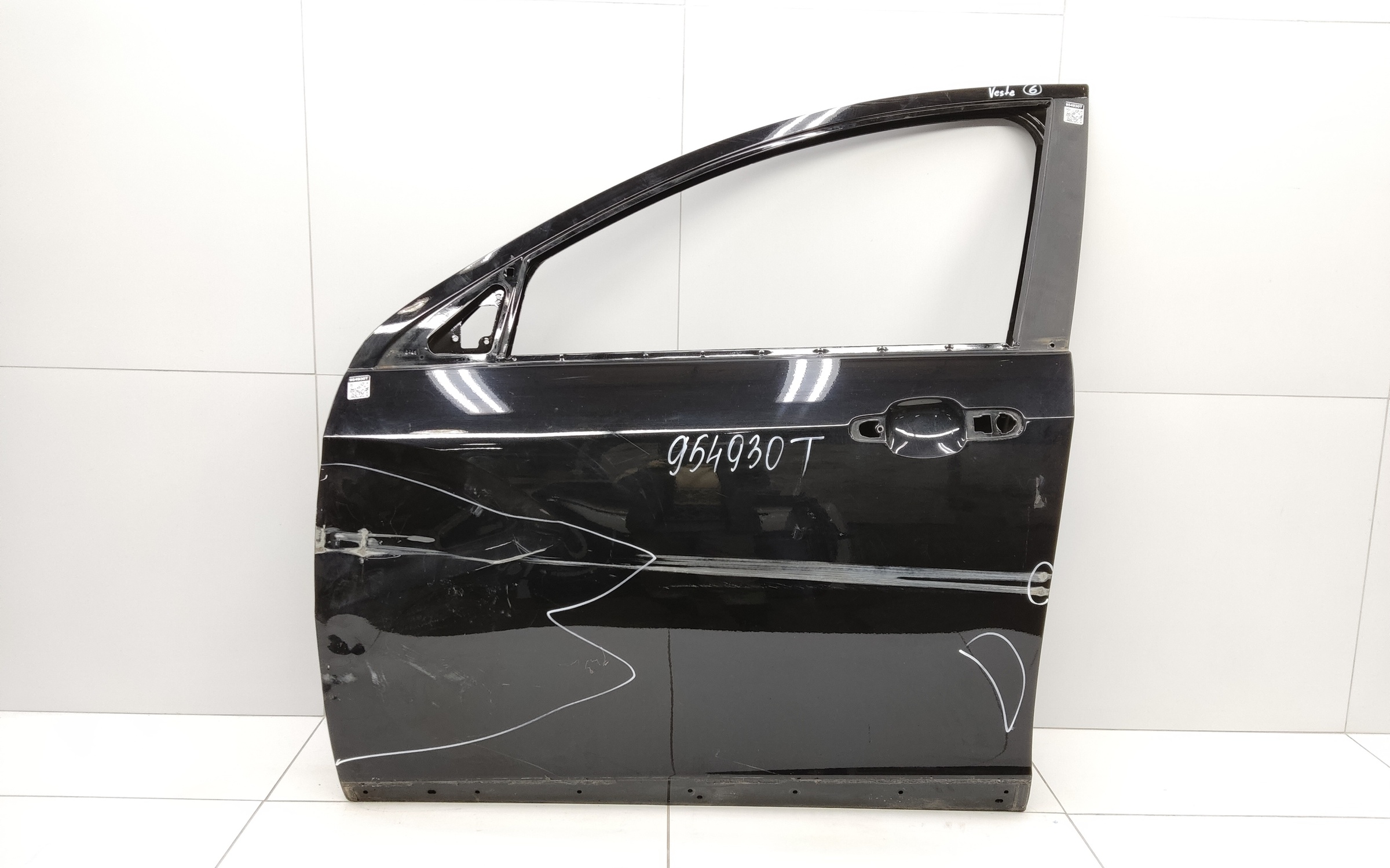 Дверь передняя левая Lada Vesta Cross