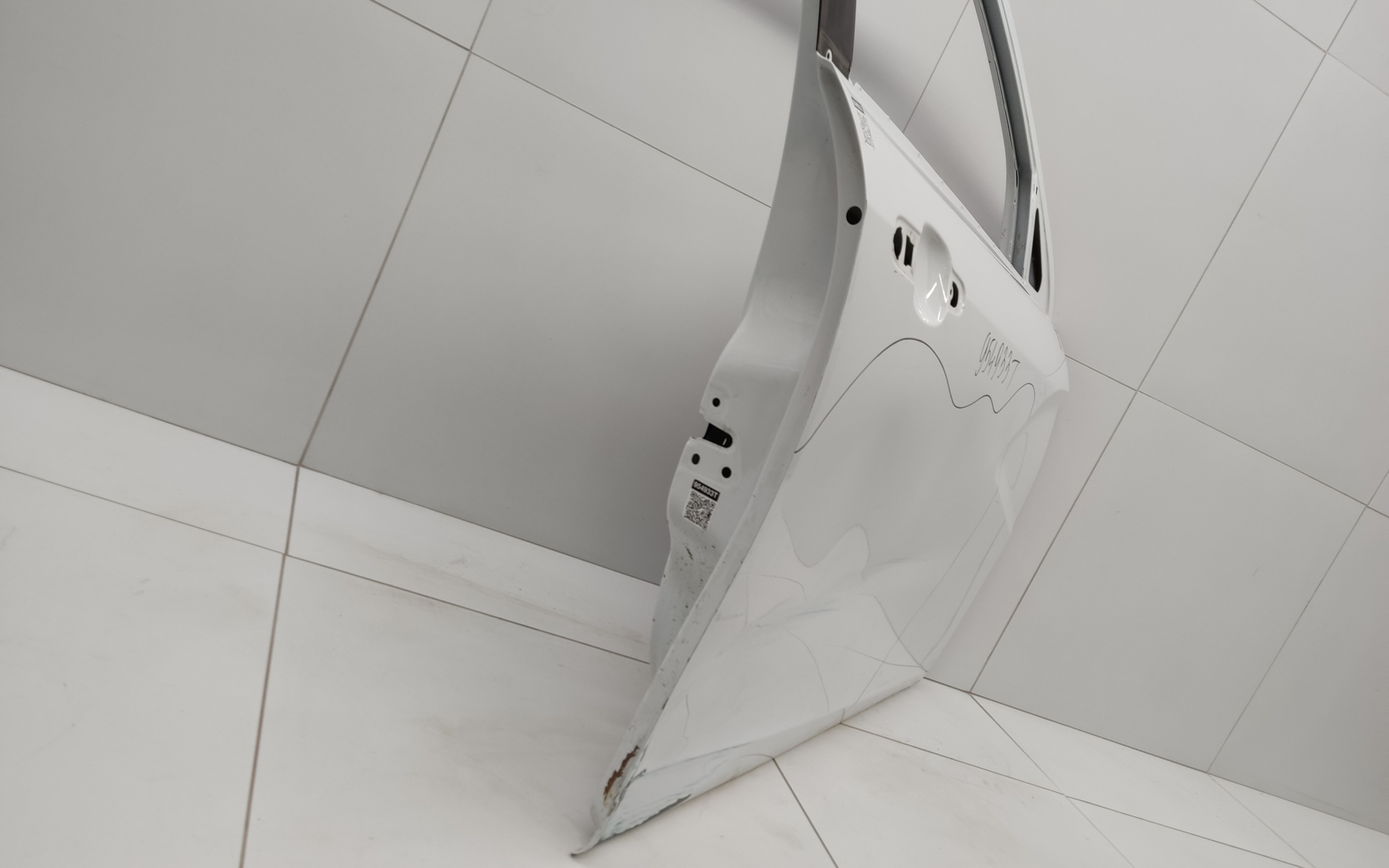 Дверь передняя правая Lada Vesta