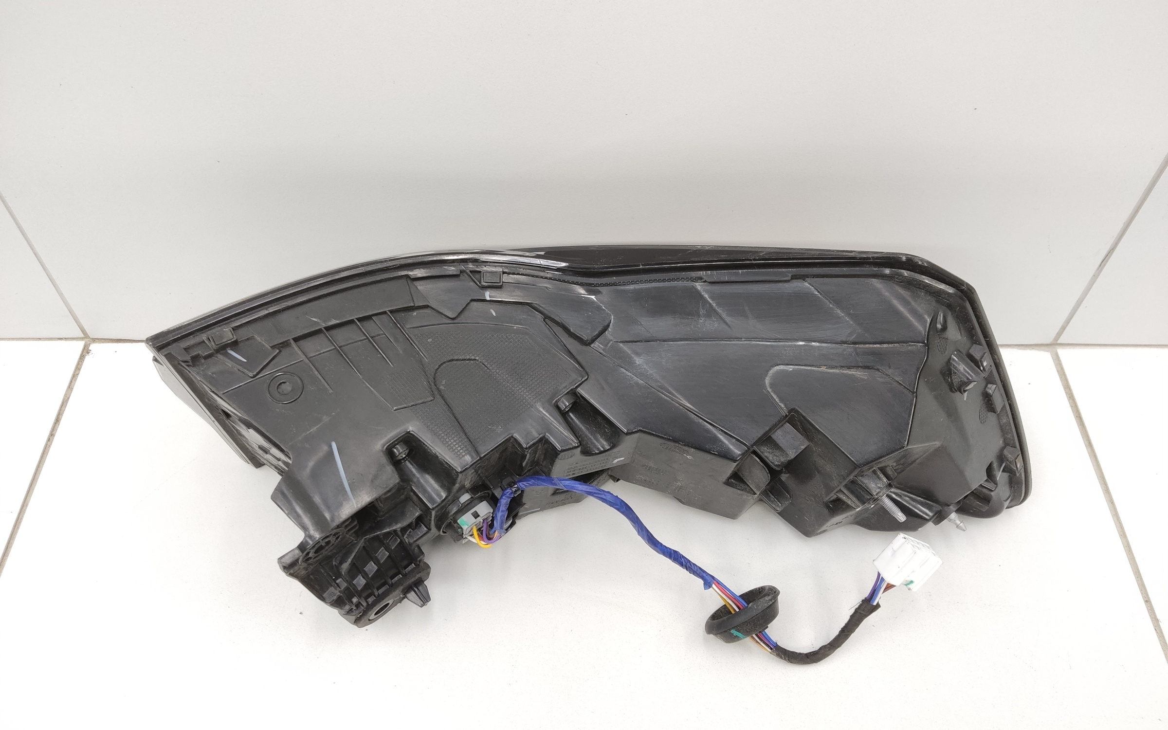 Фонарь задний правый наружный Geely Preface LED