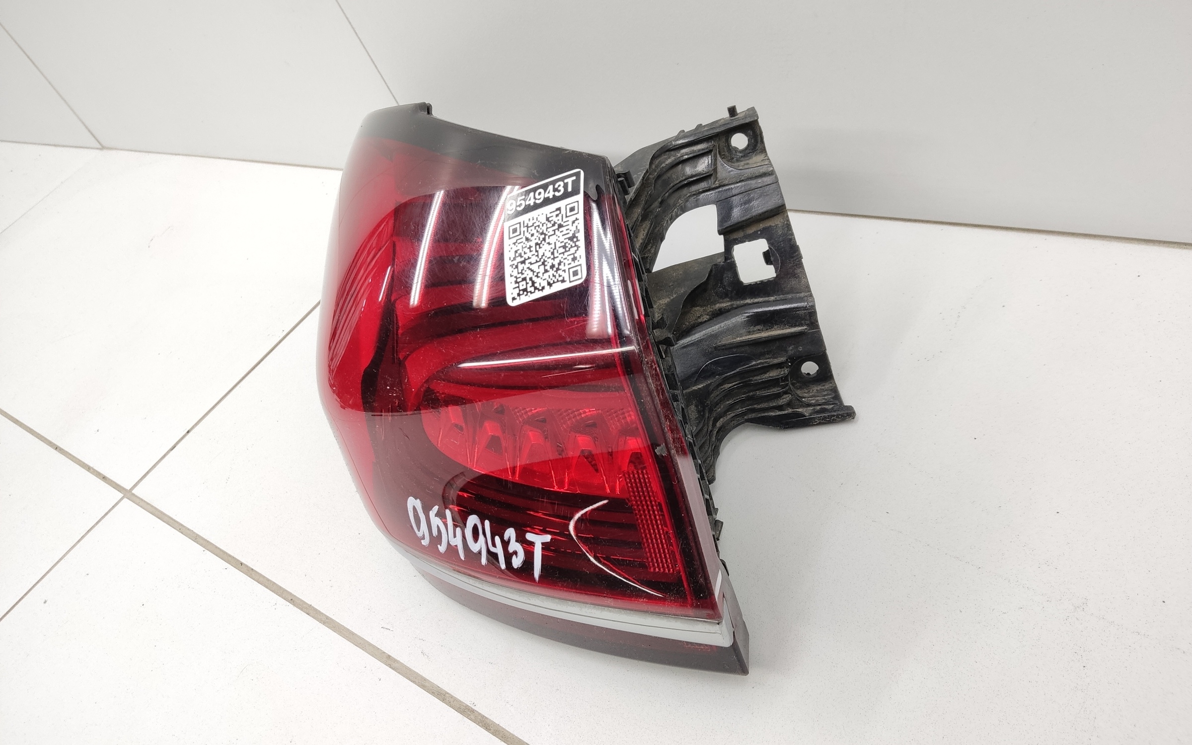 Фонарь задний левый наружный Geely Atlas Pro