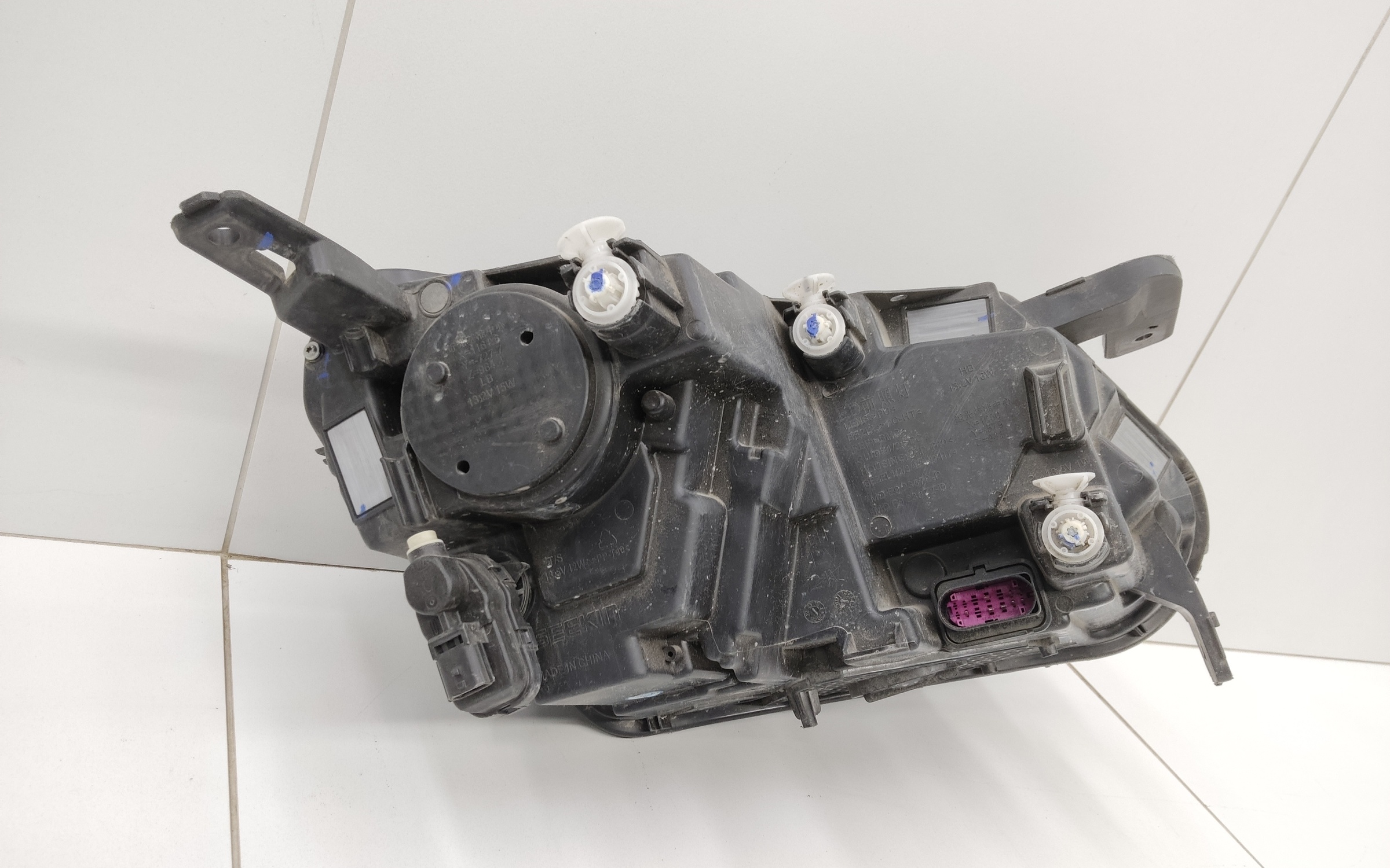 Фара передняя левая Belgee X50 LED