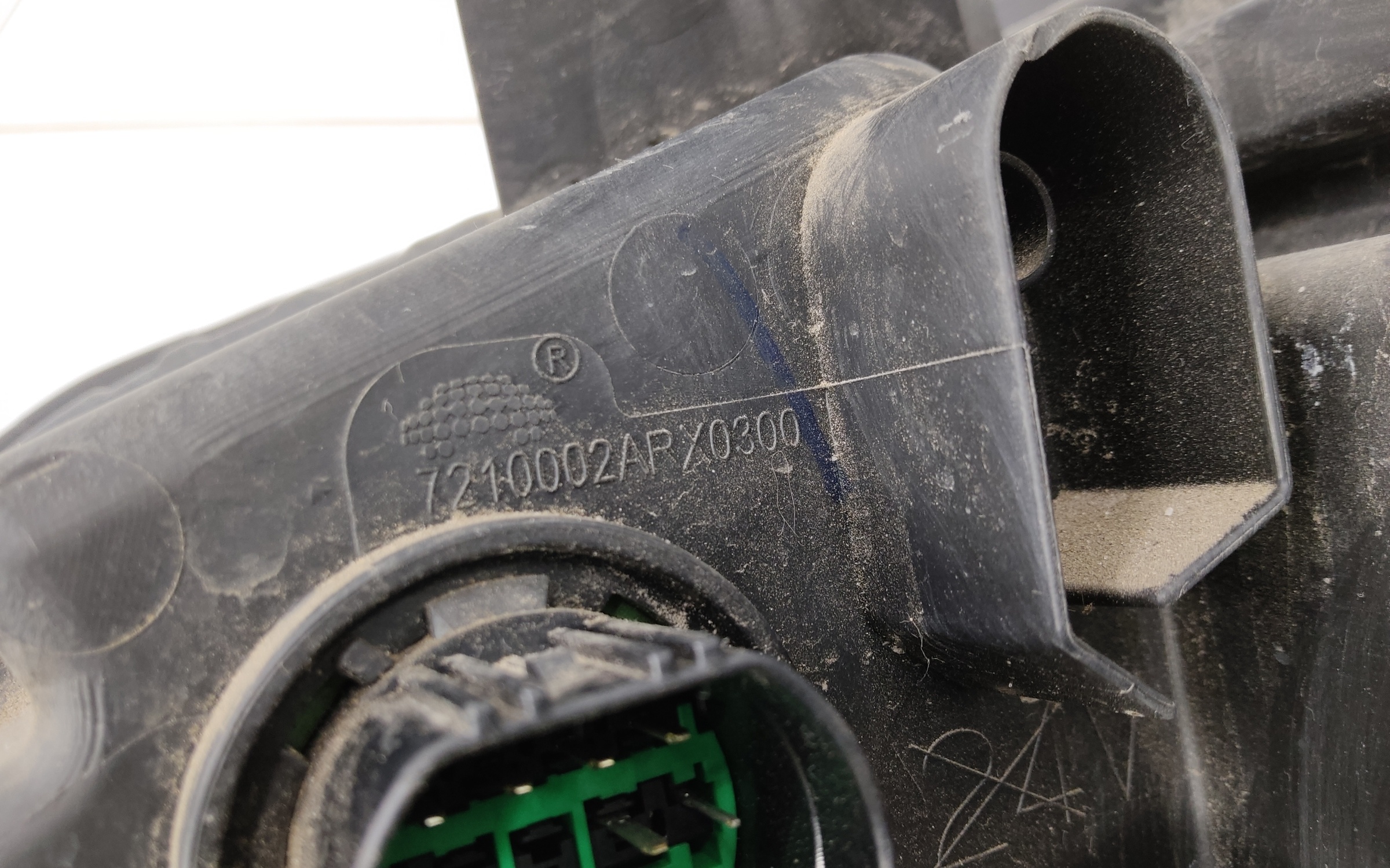 Фара передняя правая GAC GS5 LED