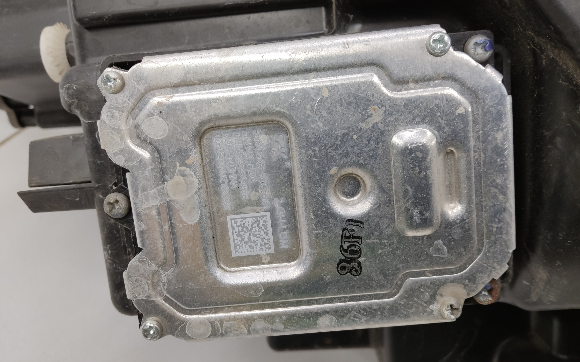 Фара передняя правая GAC GS5 LED