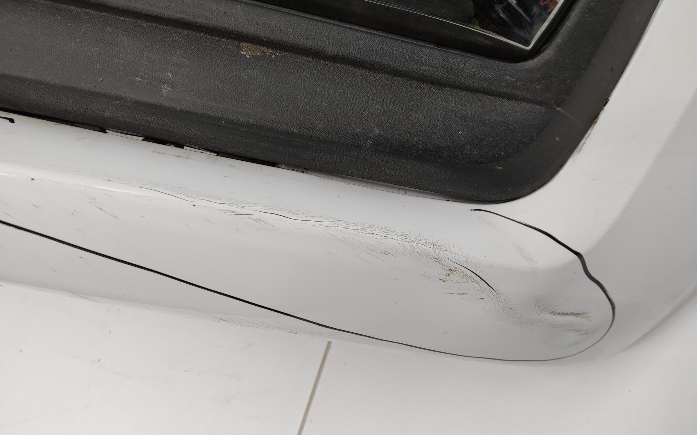 Бампер передний Lada Vesta 1 Restail