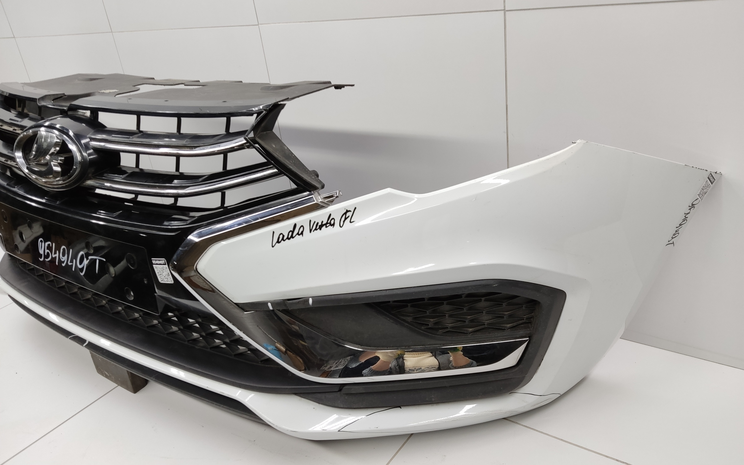 Бампер передний Lada Vesta 1 Restail