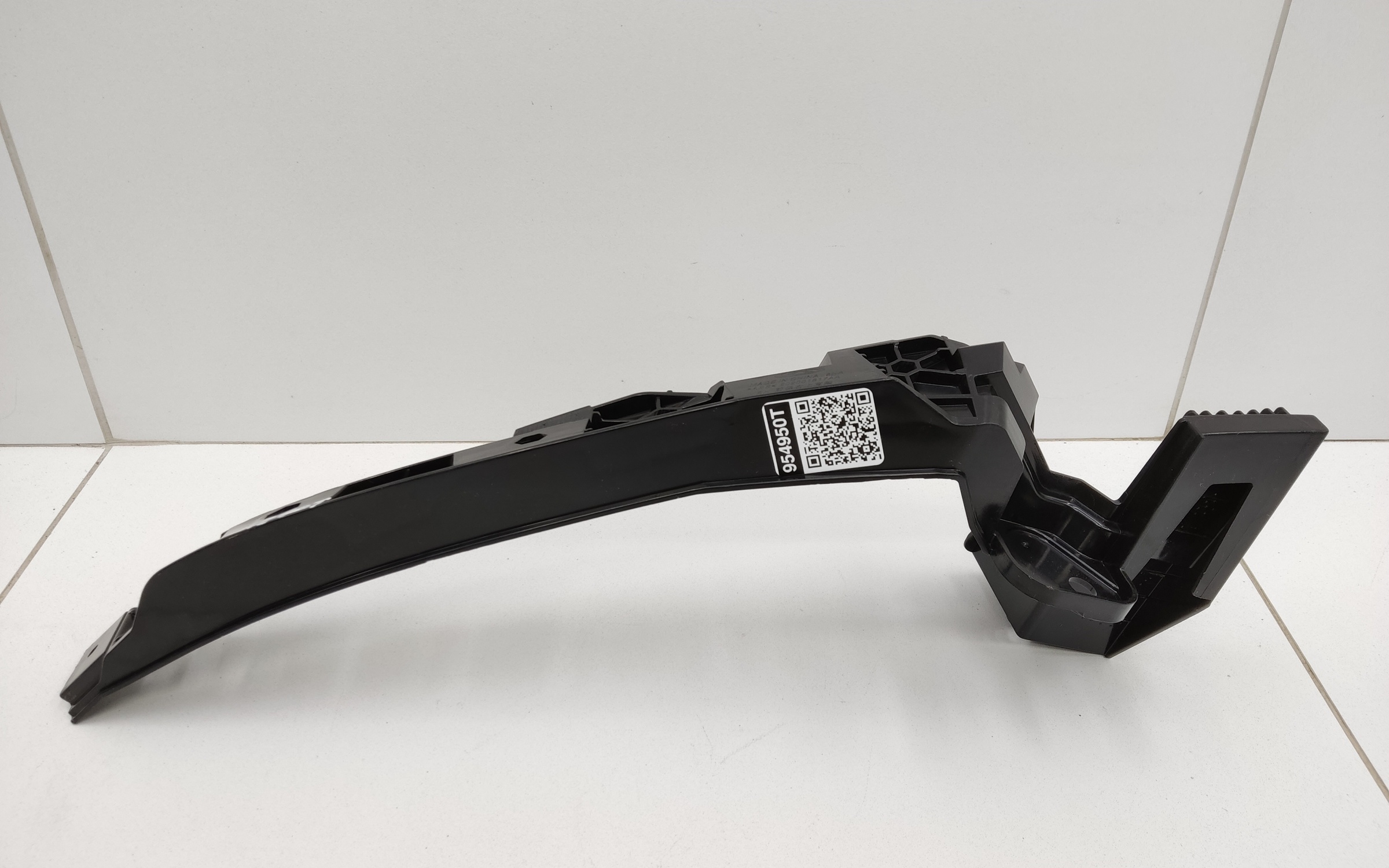 Кронштейн переднего бампера правый Chery Tiggo 7 Pro Max