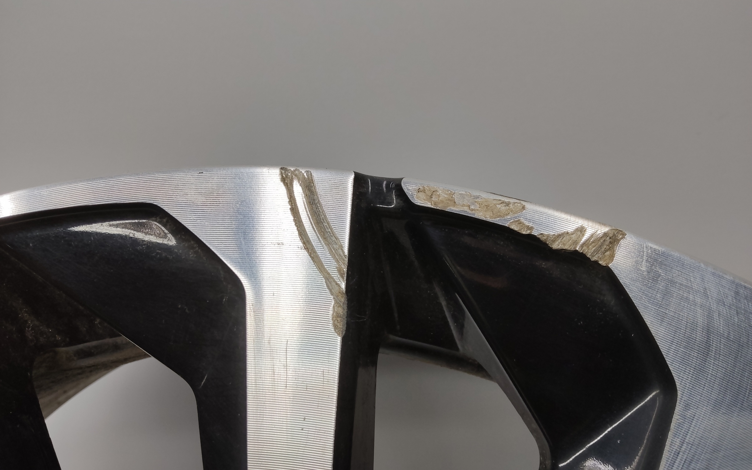 Диск колеса литой Exeed TXL R19