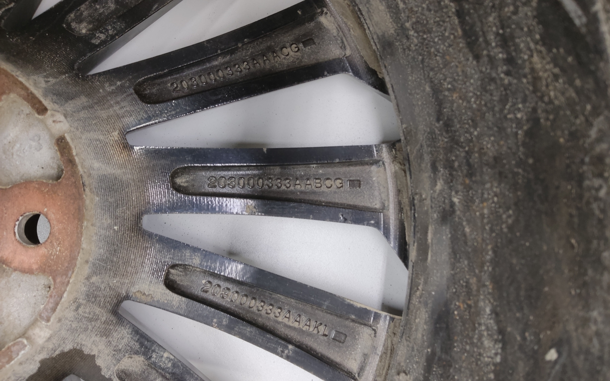 Диск колеса литой Exeed TXL R19