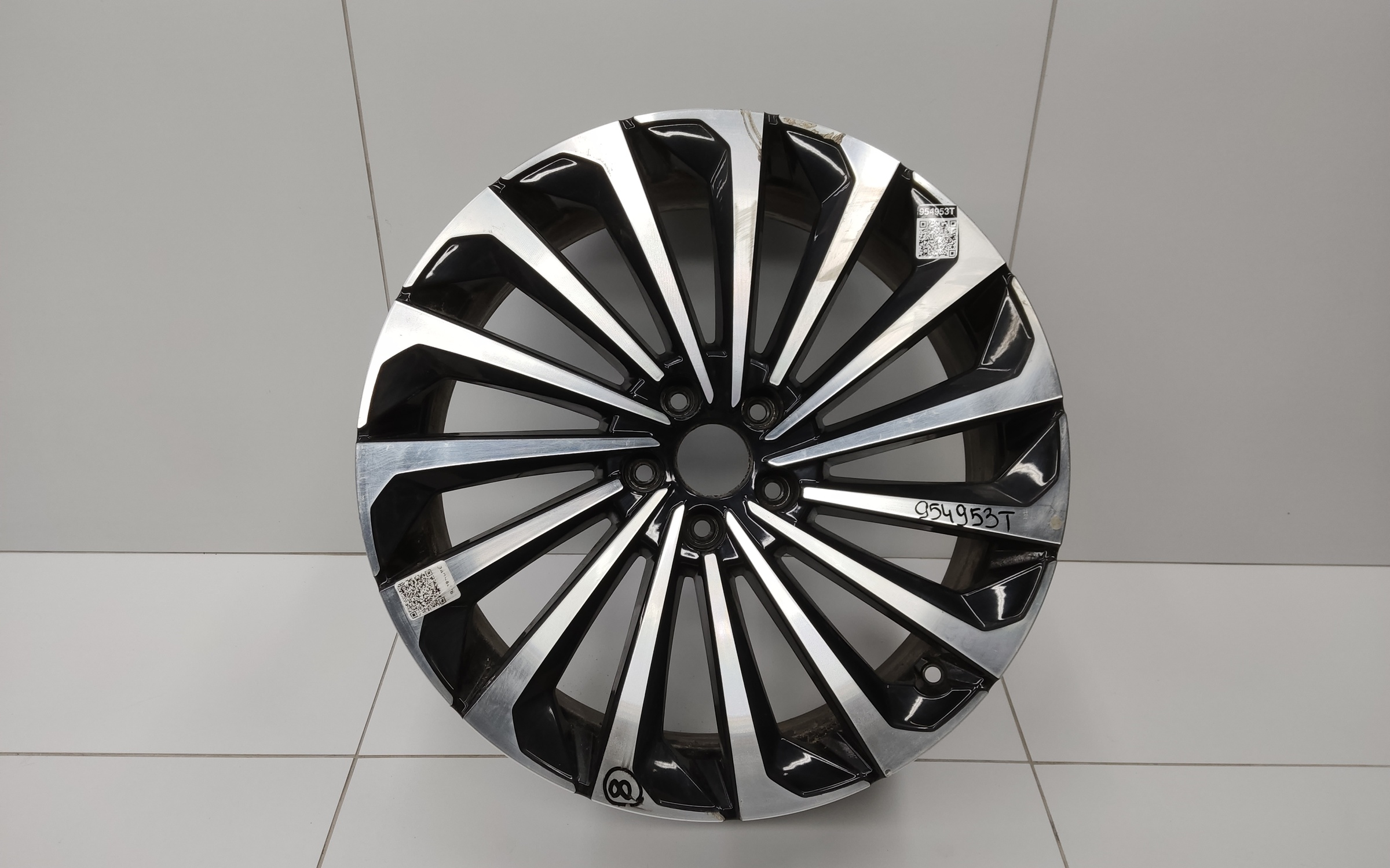 Диск колеса литой Exeed TXL R19