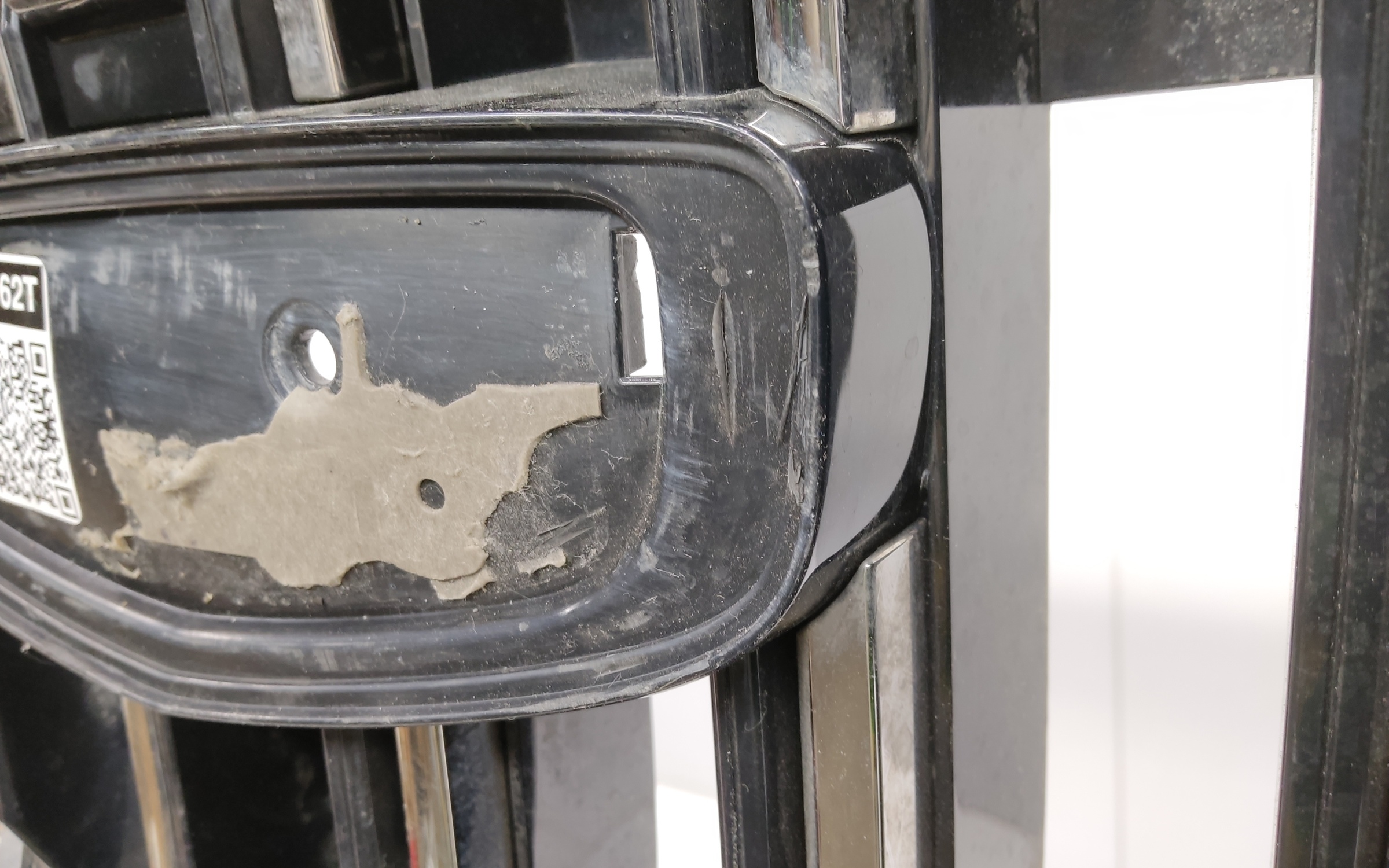 Бампер передний Geely Monjaro